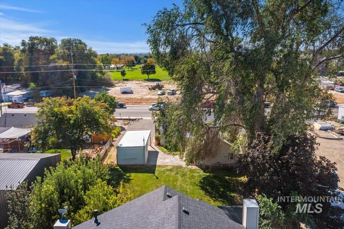 516 E Hawaii Ave, Nampa, Idaho 83686, 3 Bedrooms, 1 Bathroom, Residential For Sale, Price $375,000, 99002472