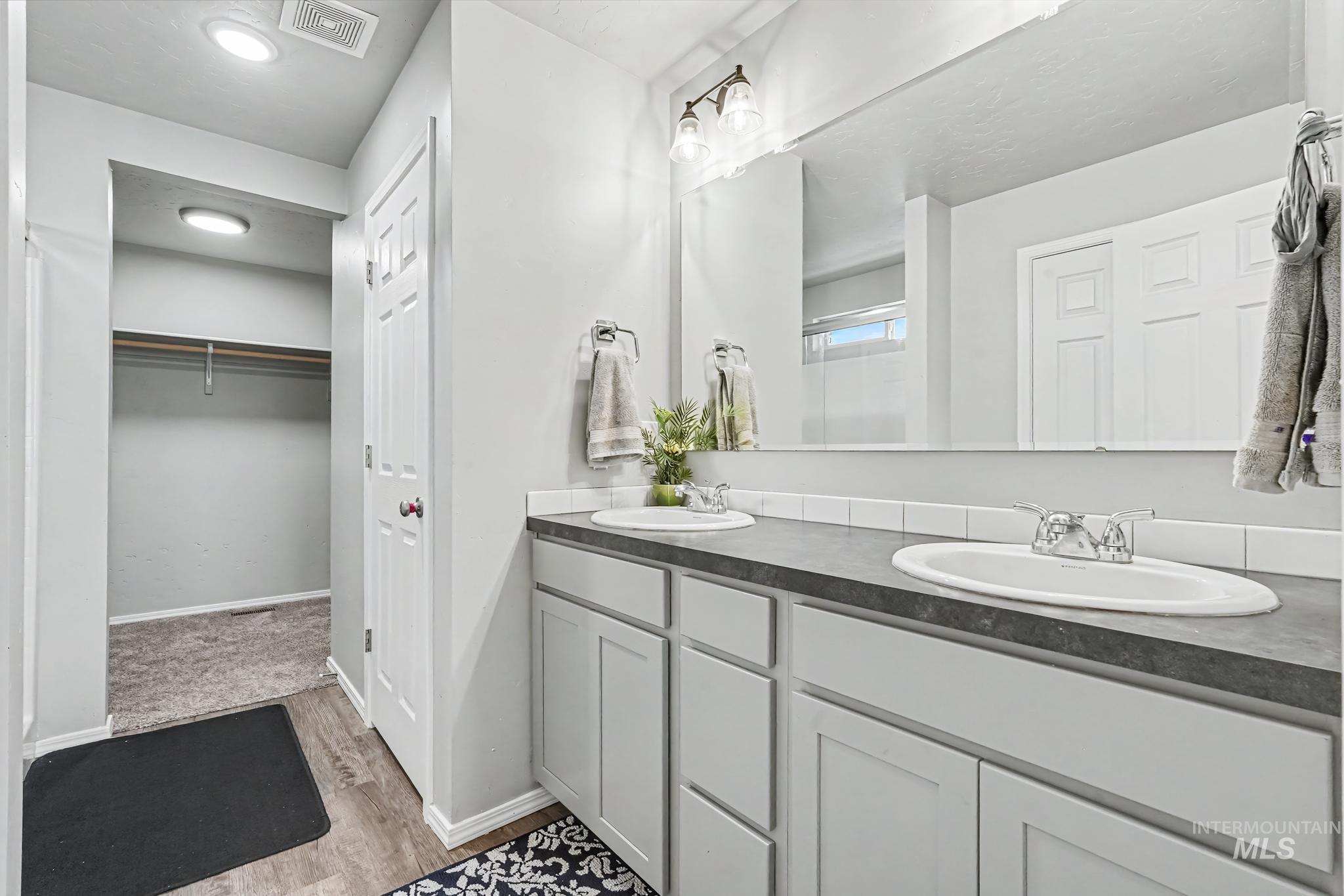 4406 S Yankees Wy, Nampa, Idaho 83686, 4 Bedrooms, 2.5 Bathrooms, Residential For Sale, Price $494,990,MLS 99002474
