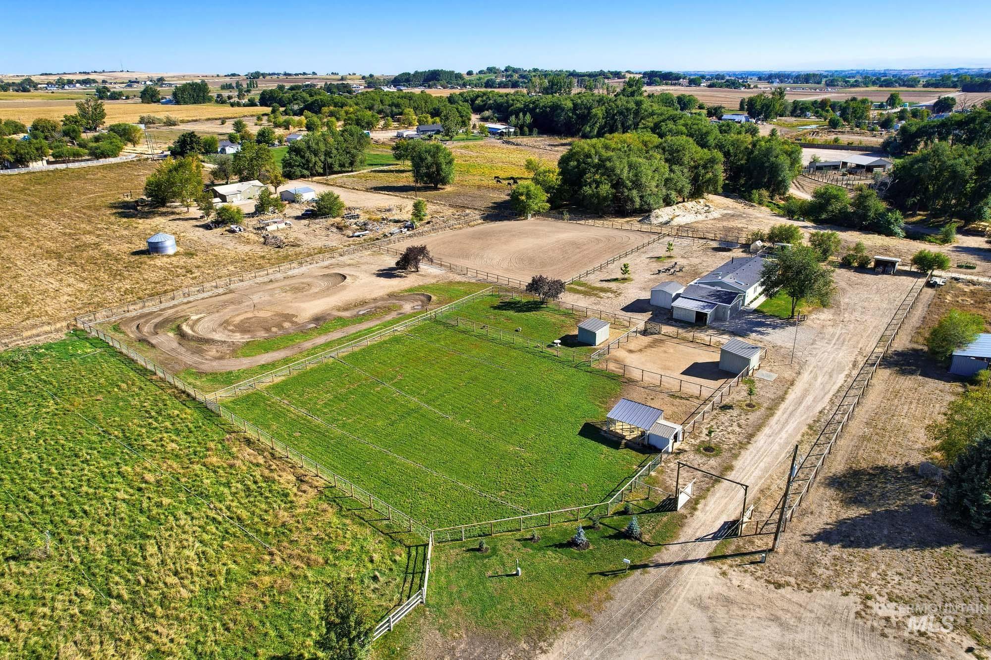 32300 Nichol Ln., Parma, Idaho 83660, 3 Bedrooms, 2 Bathrooms, Residential For Sale, Price $569,900, 99002476