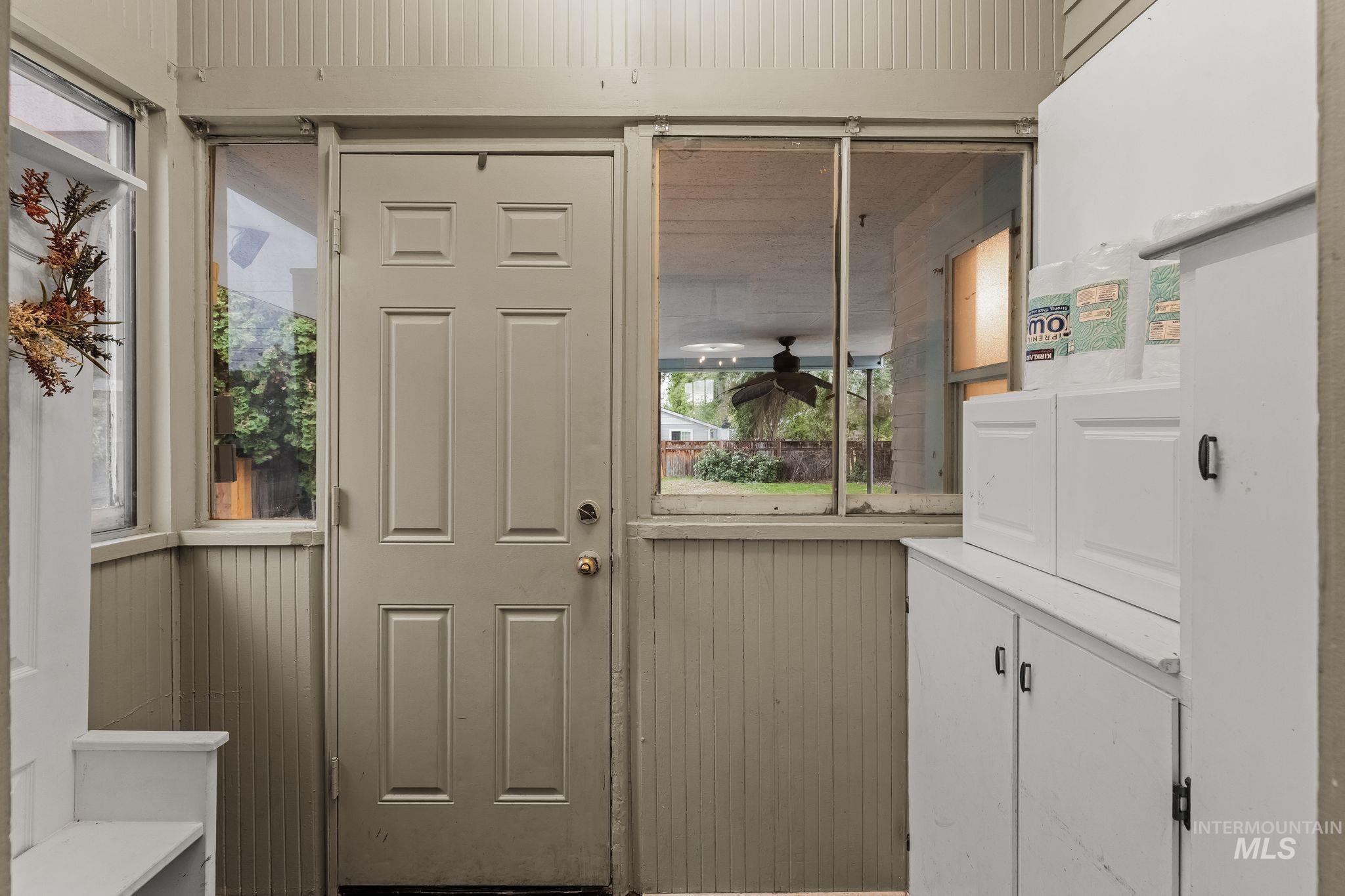 710 12th Street, Clarkston, Washington 99403, 4 Bedrooms, 2 Bathrooms, Residential For Sale, Price $325,000, 99002477