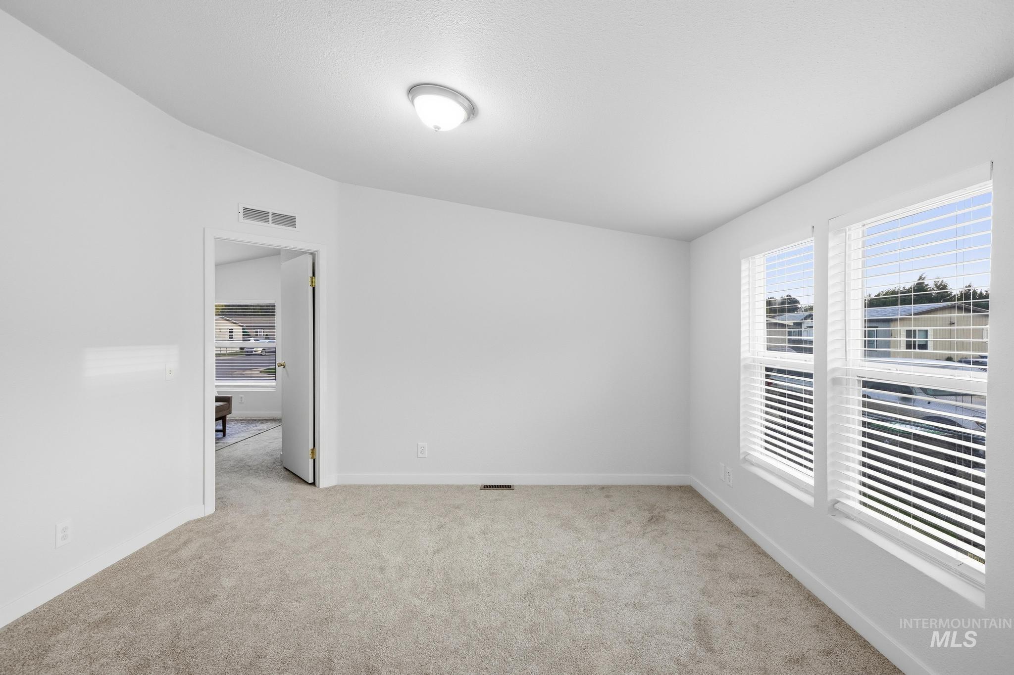 11250 W Azure Ln, Boise, Idaho 83713, 3 Bedrooms, 2 Bathrooms, Residential For Sale, Price $135,000,MLS 99002479