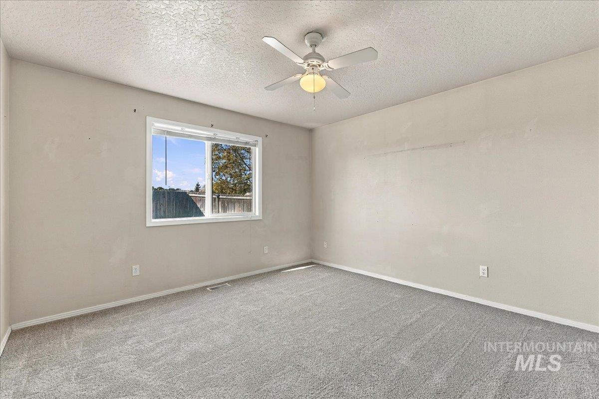 7649 Arlington Dr, Nampa, Idaho 83687, 3 Bedrooms, 2 Bathrooms, Residential For Sale, Price $348,900, 99002485