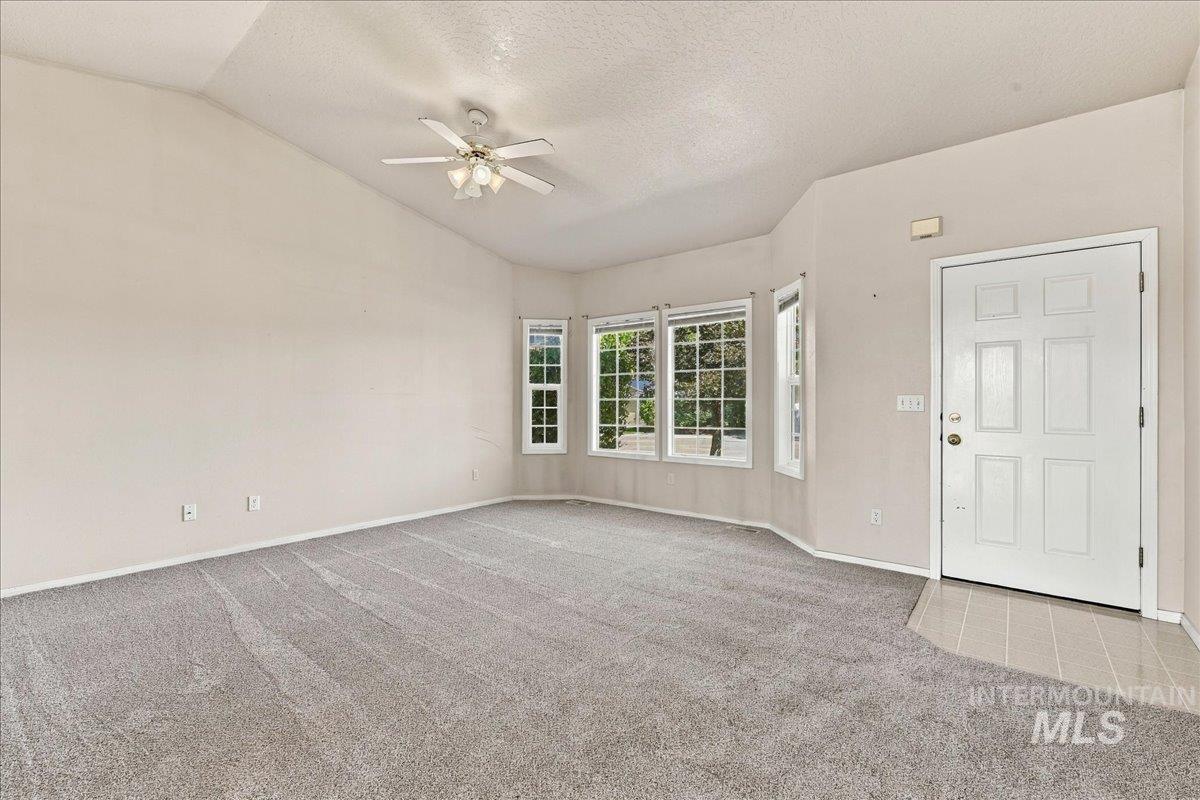 7649 Arlington Dr, Nampa, Idaho 83687, 3 Bedrooms, 2 Bathrooms, Residential For Sale, Price $348,900, 99002485