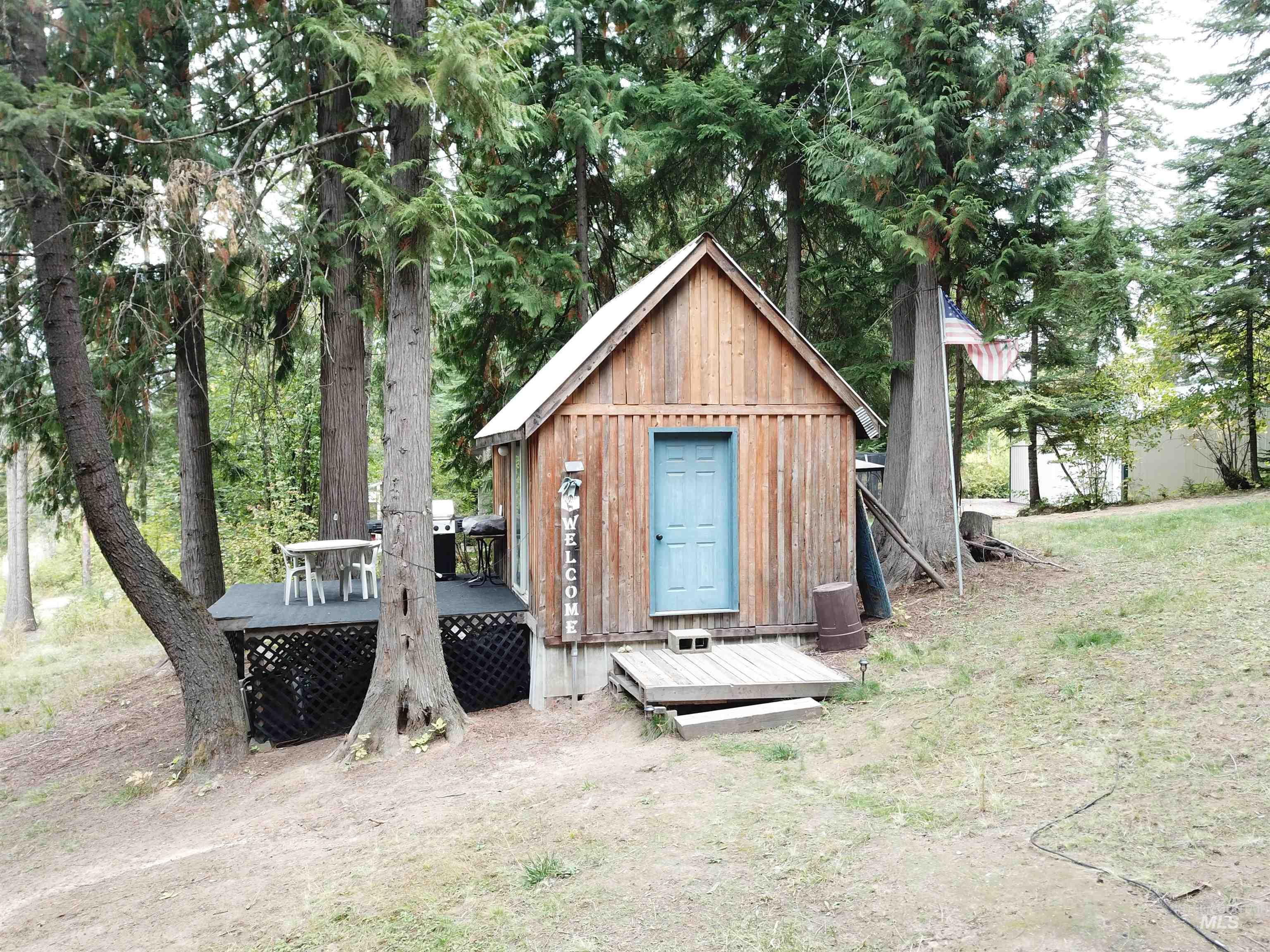 8893 E Waxwing Way, St. Maries, Idaho 83861, 1 Bedroom, 1 Bathroom, Residential For Sale, Price $310,000, 99002488