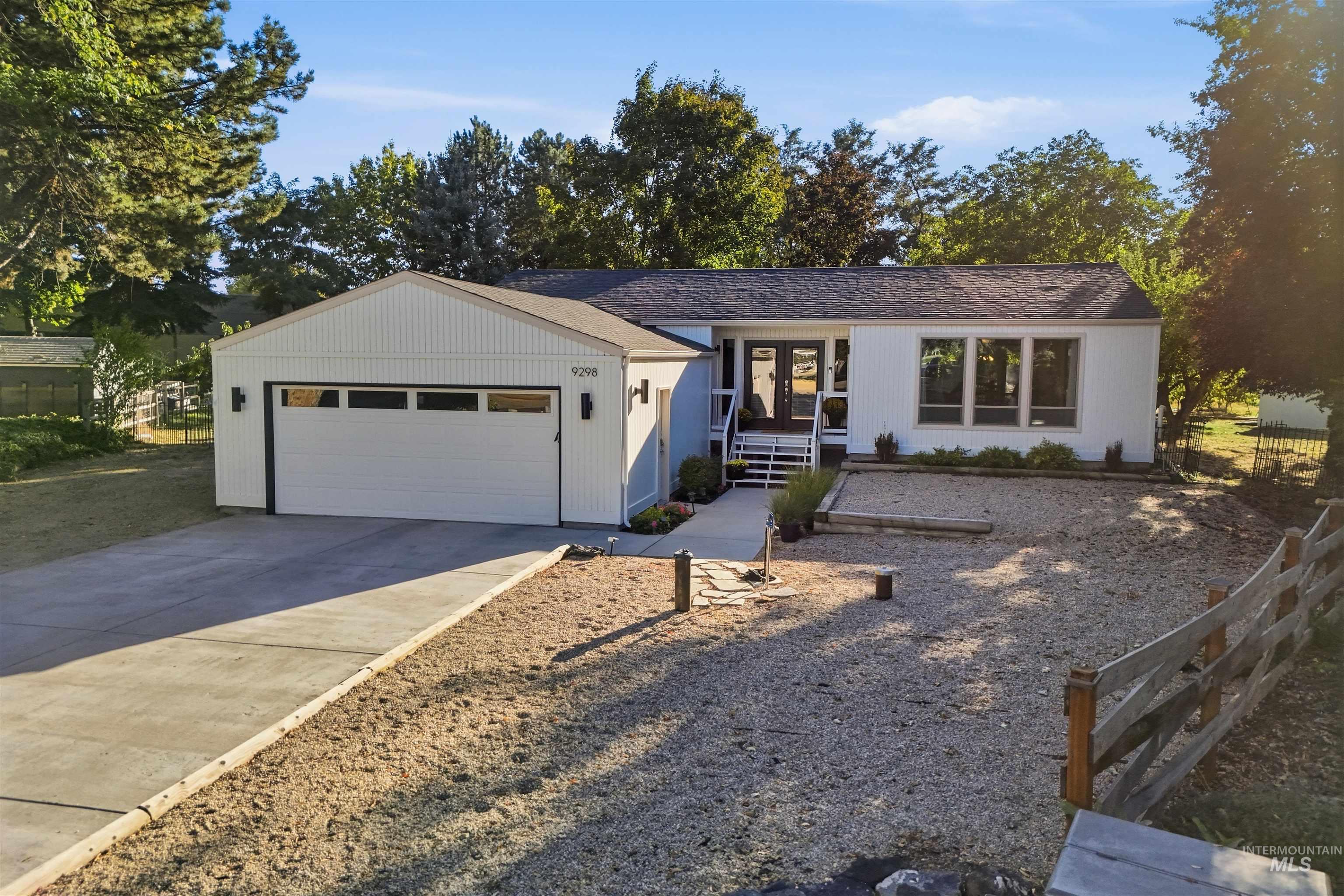 9298 W Teakwood Dr, Boise, Idaho 83709, 5 Bedrooms, 3 Bathrooms, Residential For Sale, Price $735,000, 99002490