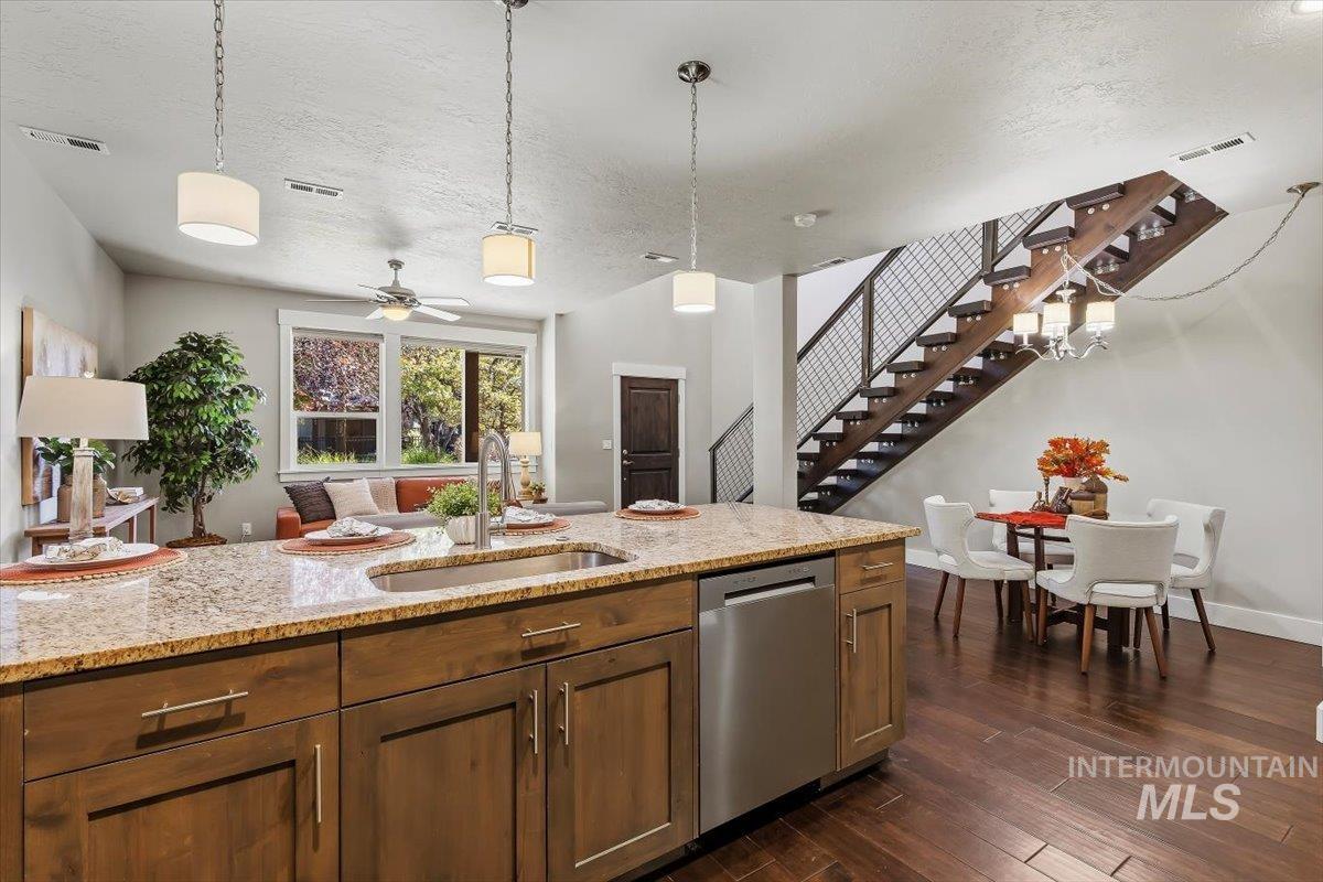 1385 E Lone Creek Drive, Eagle, Idaho 83616, 3 Bedrooms, 2.5 Bathrooms, Residential For Sale, Price $575,000, 99002491