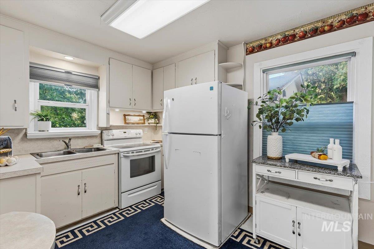 2209 W Frederic St, Boise, Idaho 83705, 2 Bedrooms, 1 Bathroom, Residential For Sale, Price $325,000, 99002493