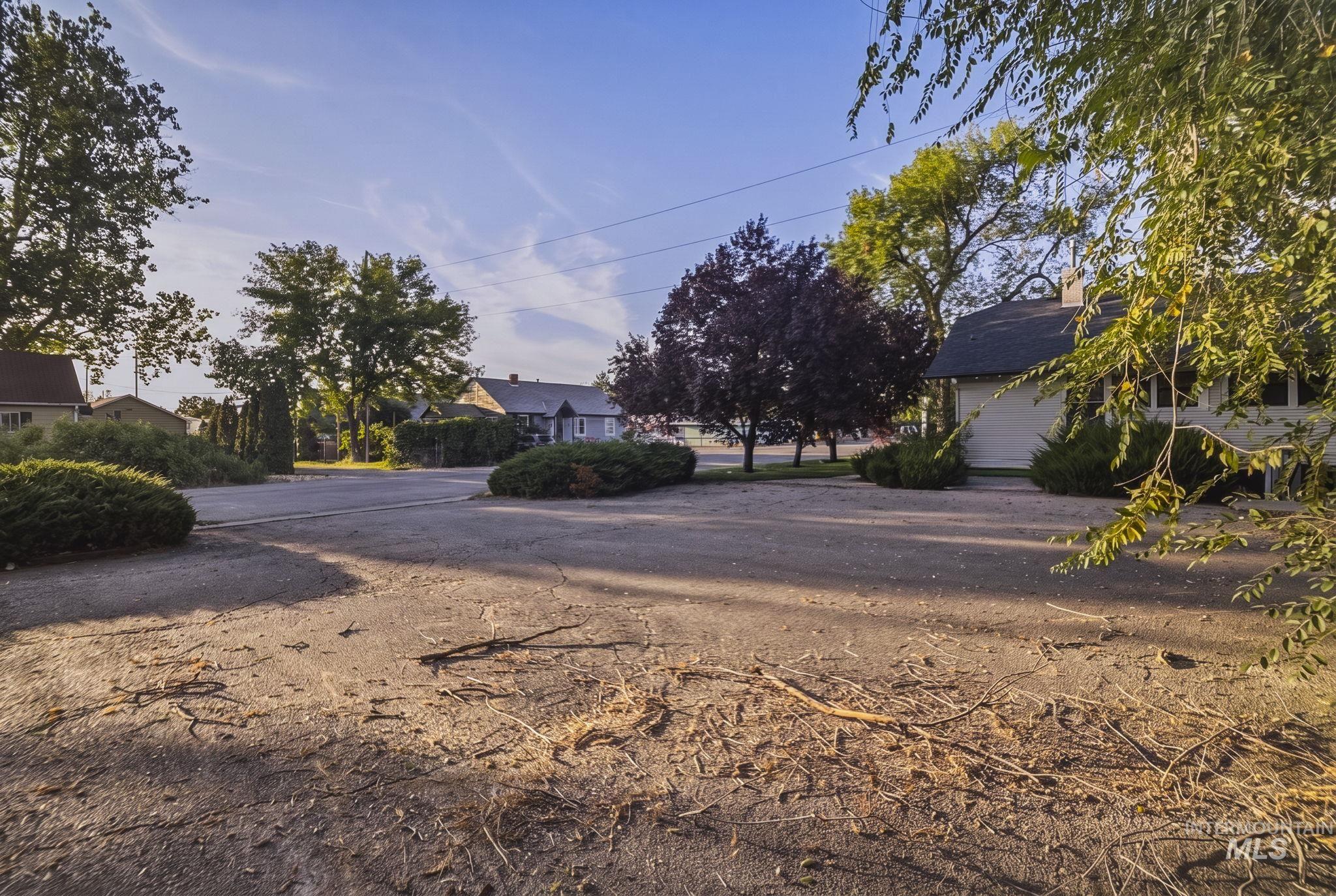 3113 W. Overland Road, Boise, Idaho 83705, Business/Commercial For Sale, Price $830,000,MLS 99002495