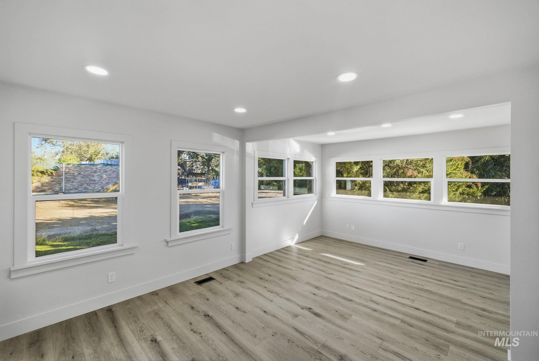 3113 W. Overland Road, Boise, Idaho 83705, Business/Commercial For Sale, Price $830,000,MLS 99002495