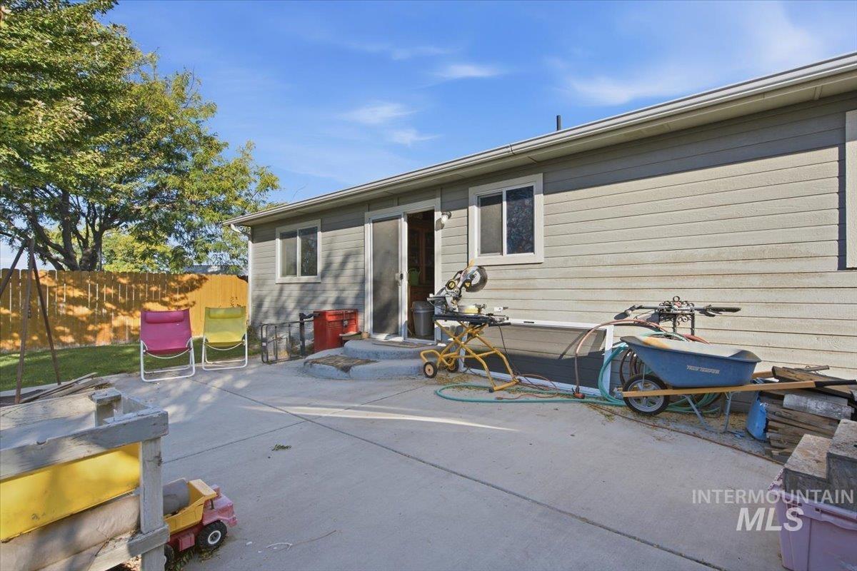 711 Prince Ave, Wilder, Idaho 83676, 3 Bedrooms, 2 Bathrooms, Residential For Sale, Price $314,900,MLS 99002498