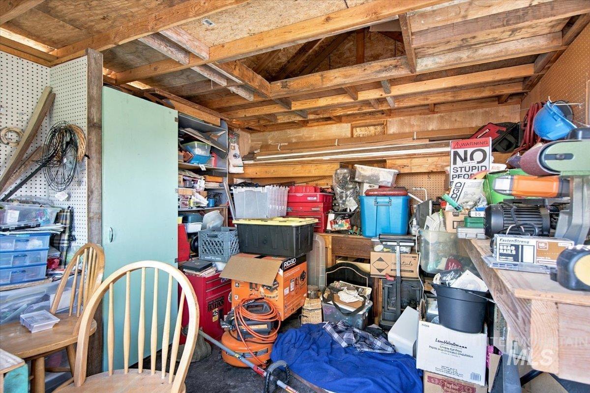 711 Prince Ave, Wilder, Idaho 83676, 3 Bedrooms, 2 Bathrooms, Residential For Sale, Price $314,900,MLS 99002498