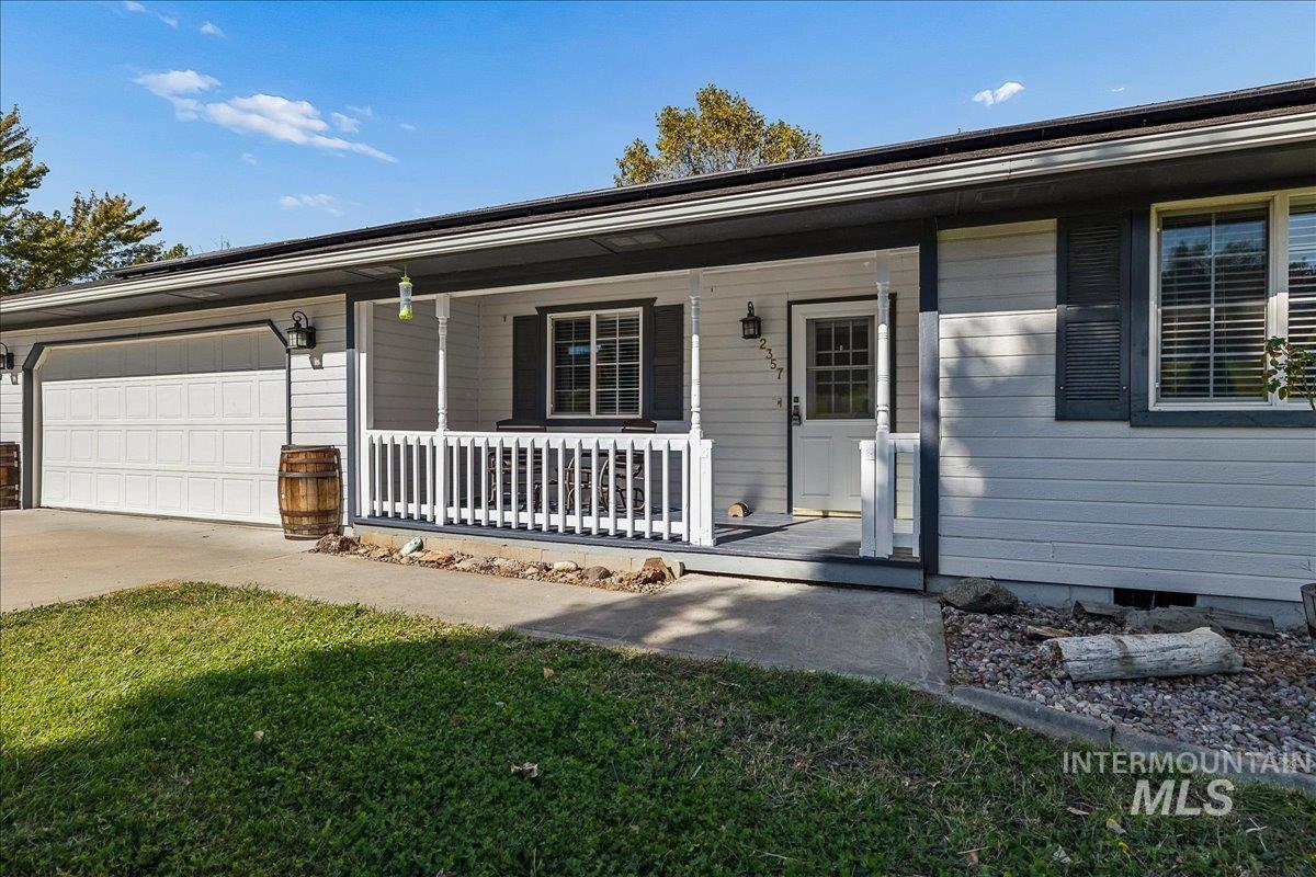 2357 Haw Creek Blvd., Emmett, Idaho 83617, 4 Bedrooms, 2 Bathrooms, Residential For Sale, Price $599,900,MLS 99002502