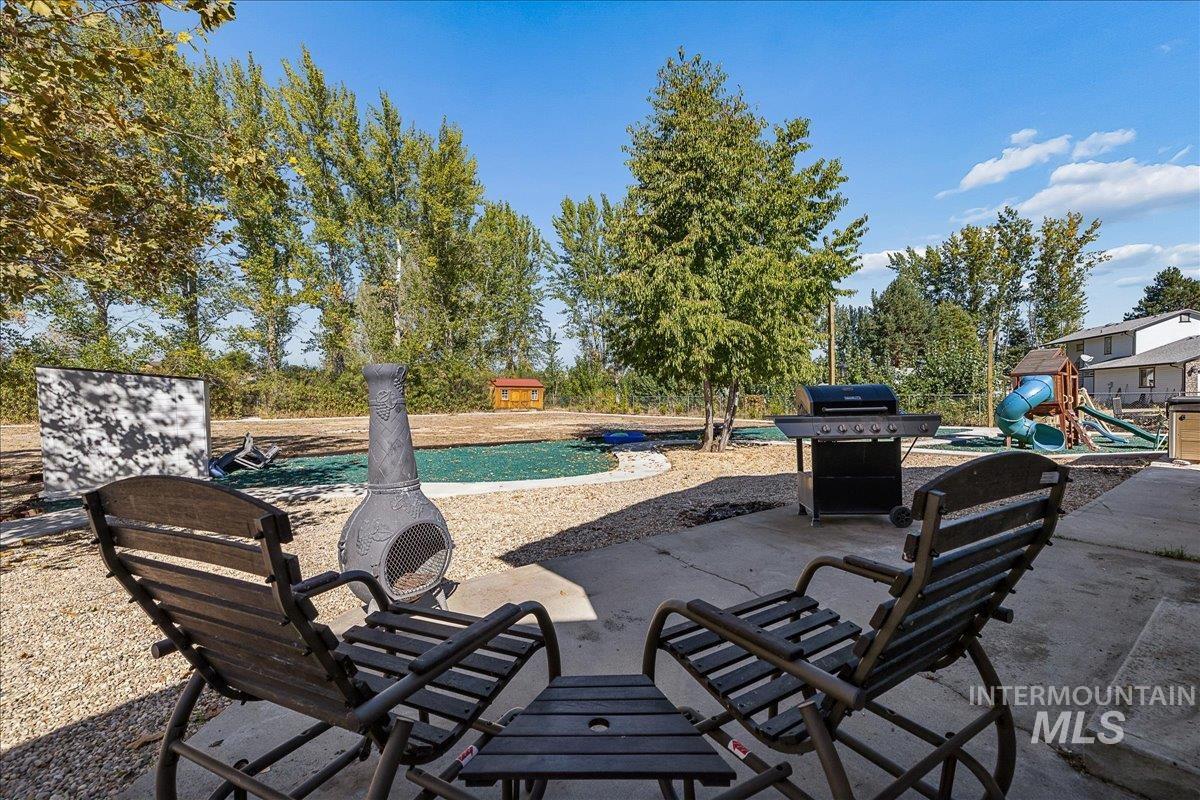2357 Haw Creek Blvd., Emmett, Idaho 83617, 4 Bedrooms, 2 Bathrooms, Residential For Sale, Price $599,900,MLS 99002502