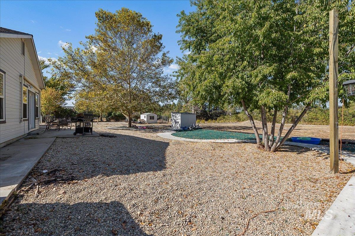 2357 Haw Creek Blvd., Emmett, Idaho 83617, 4 Bedrooms, 2 Bathrooms, Residential For Sale, Price $599,900,MLS 99002502