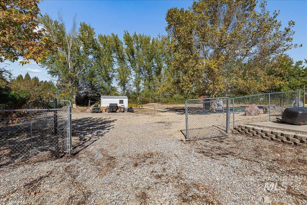 2357 Haw Creek Blvd., Emmett, Idaho 83617, 4 Bedrooms, 2 Bathrooms, Residential For Sale, Price $599,900,MLS 99002502