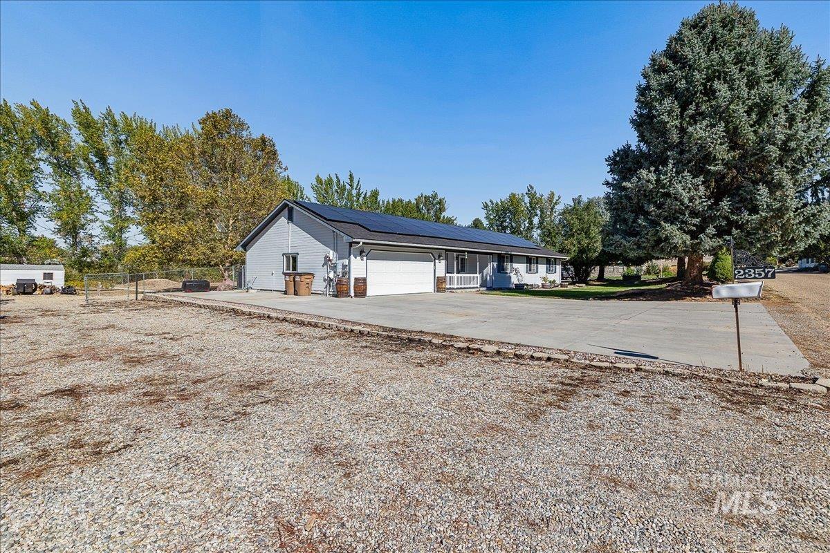 2357 Haw Creek Blvd., Emmett, Idaho 83617, 4 Bedrooms, 2 Bathrooms, Residential For Sale, Price $599,900,MLS 99002502