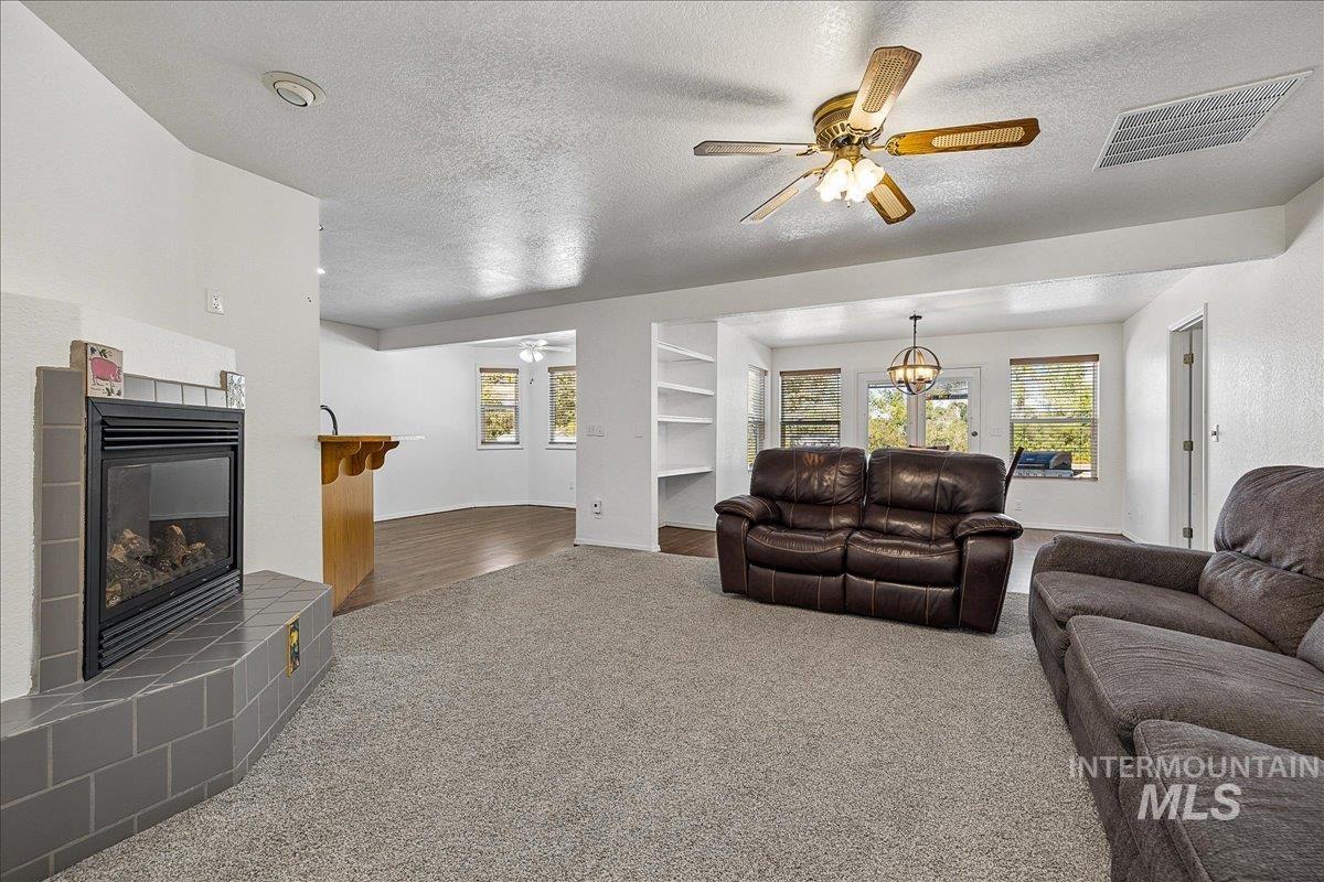 2357 Haw Creek Blvd., Emmett, Idaho 83617, 4 Bedrooms, 2 Bathrooms, Residential For Sale, Price $599,900,MLS 99002502