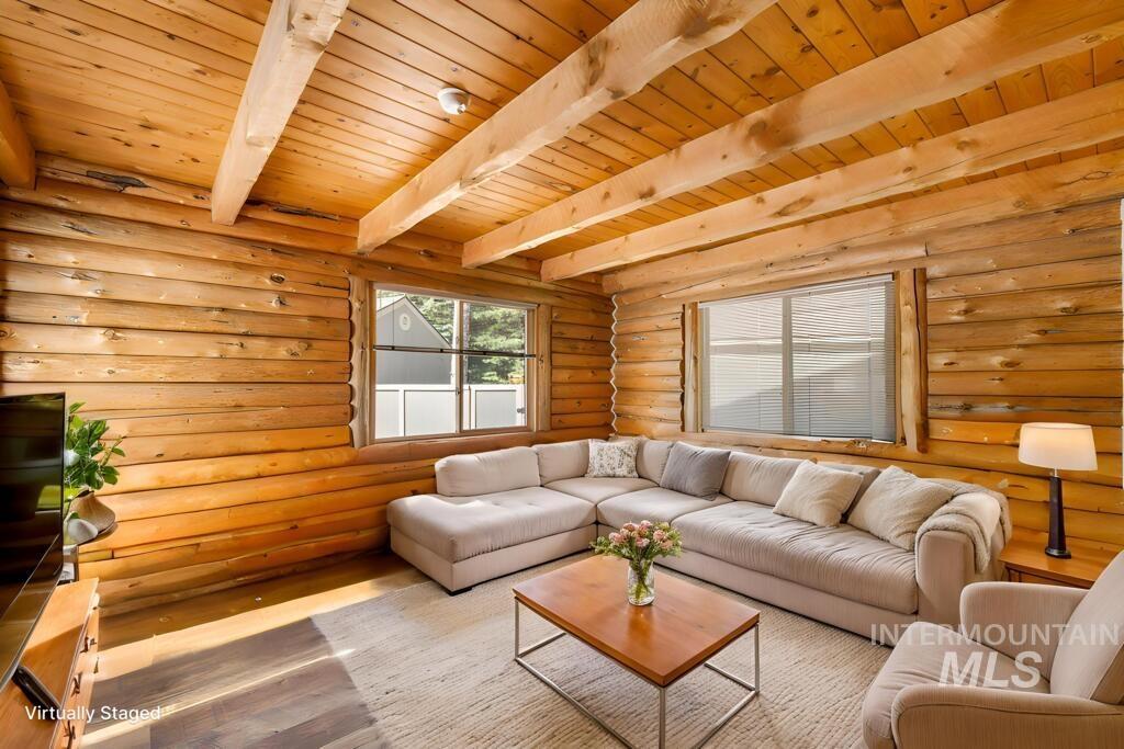 1308 Hubbard Dr., McCall, Idaho 83638, 2 Bedrooms, 1 Bathroom, Residential For Sale, Price $815,000, 99002504
