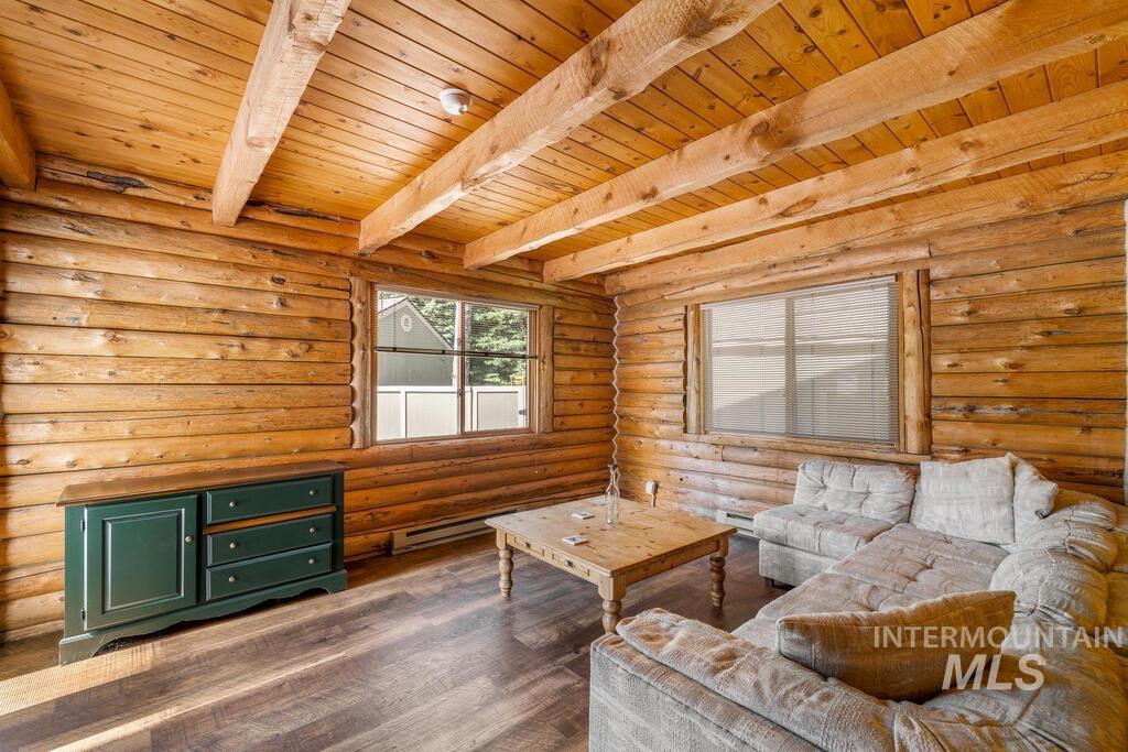 1308 Hubbard Dr., McCall, Idaho 83638, 2 Bedrooms, 1 Bathroom, Residential For Sale, Price $815,000, 99002504