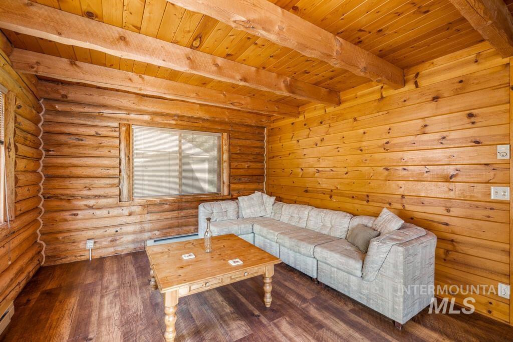 1308 Hubbard Dr., McCall, Idaho 83638, 2 Bedrooms, 1 Bathroom, Residential For Sale, Price $815,000, 99002504