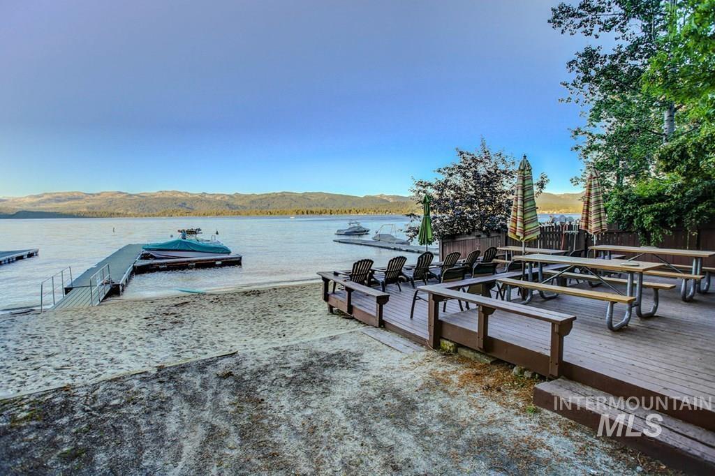 1308 Hubbard Dr., McCall, Idaho 83638, 2 Bedrooms, 1 Bathroom, Residential For Sale, Price $815,000, 99002504