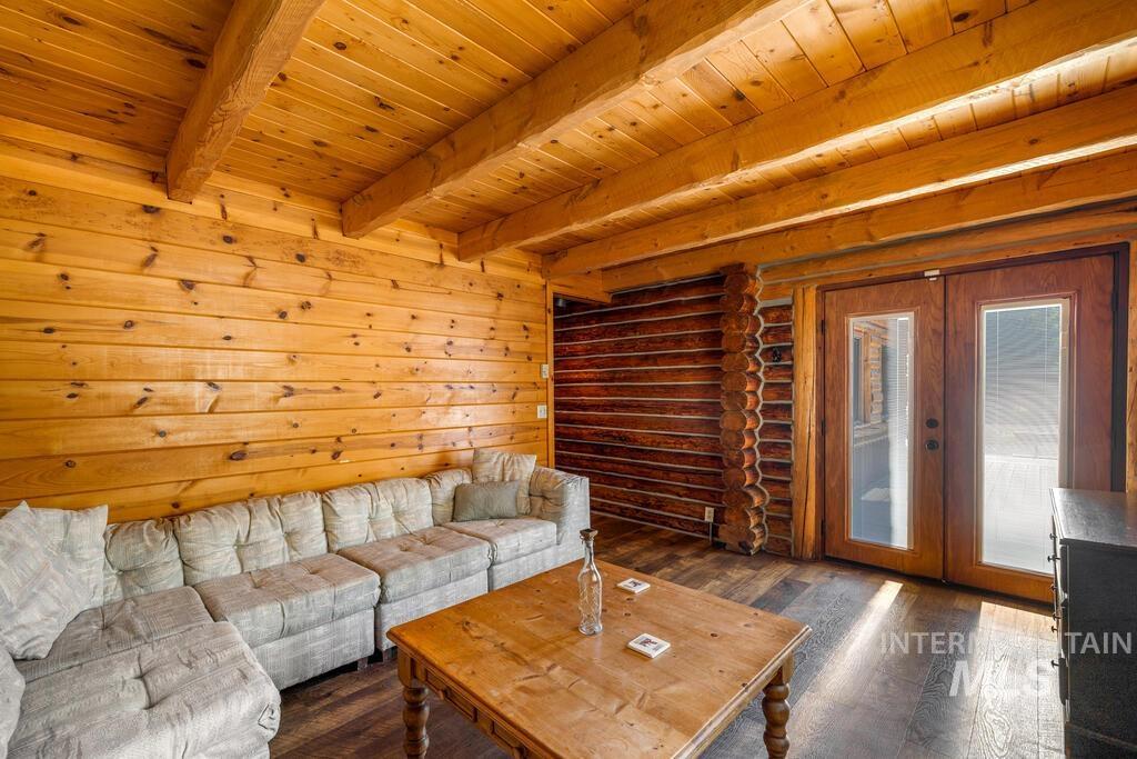 1308 Hubbard Dr., McCall, Idaho 83638, 2 Bedrooms, 1 Bathroom, Residential For Sale, Price $815,000, 99002504