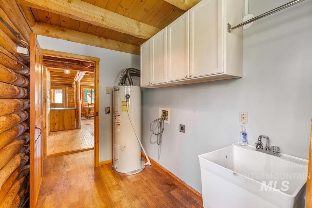 1308 Hubbard Dr., McCall, Idaho 83638, 2 Bedrooms, 1 Bathroom, Residential For Sale, Price $815,000, 99002504