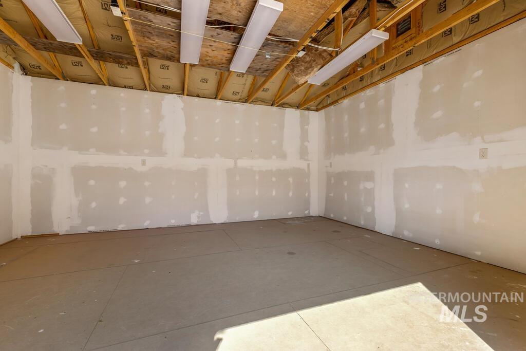 1308 Hubbard Dr., McCall, Idaho 83638, 2 Bedrooms, 1 Bathroom, Residential For Sale, Price $815,000, 99002504