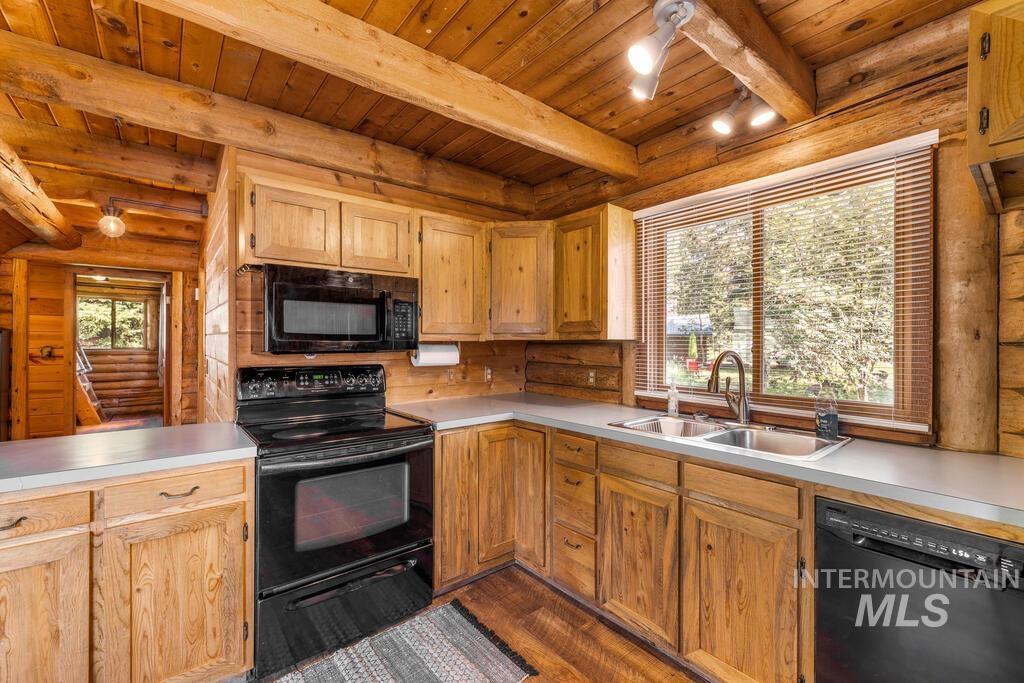 1308 Hubbard Dr., McCall, Idaho 83638, 2 Bedrooms, 1 Bathroom, Residential For Sale, Price $815,000, 99002504