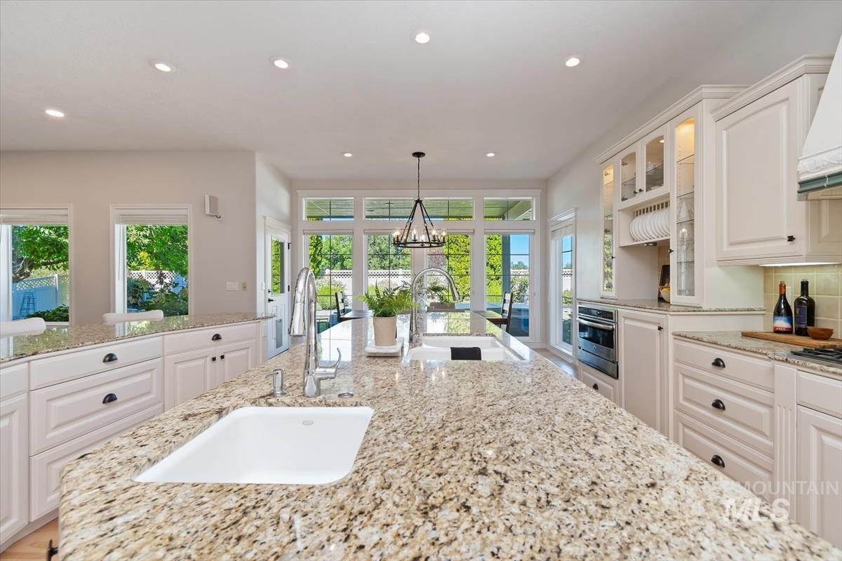 1776 E Handel St, Meridian, Idaho 83646, 5 Bedrooms, 3 Bathrooms, Residential For Sale, Price $1,350,000, 99002507
