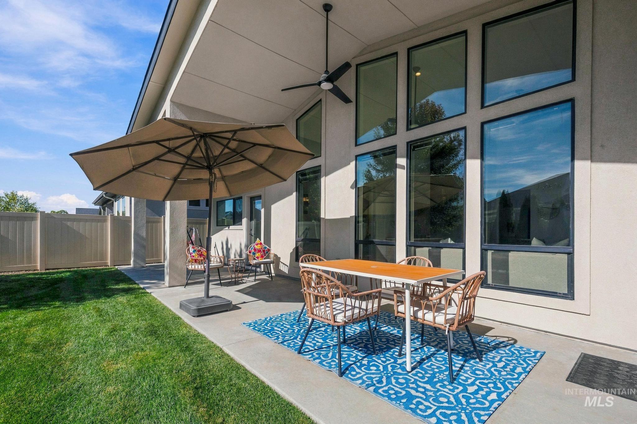 923 E Rio Chico Dr, Kuna, Idaho 83634, 3 Bedrooms, 2.5 Bathrooms, Residential For Sale, Price $687,000, 99002514
