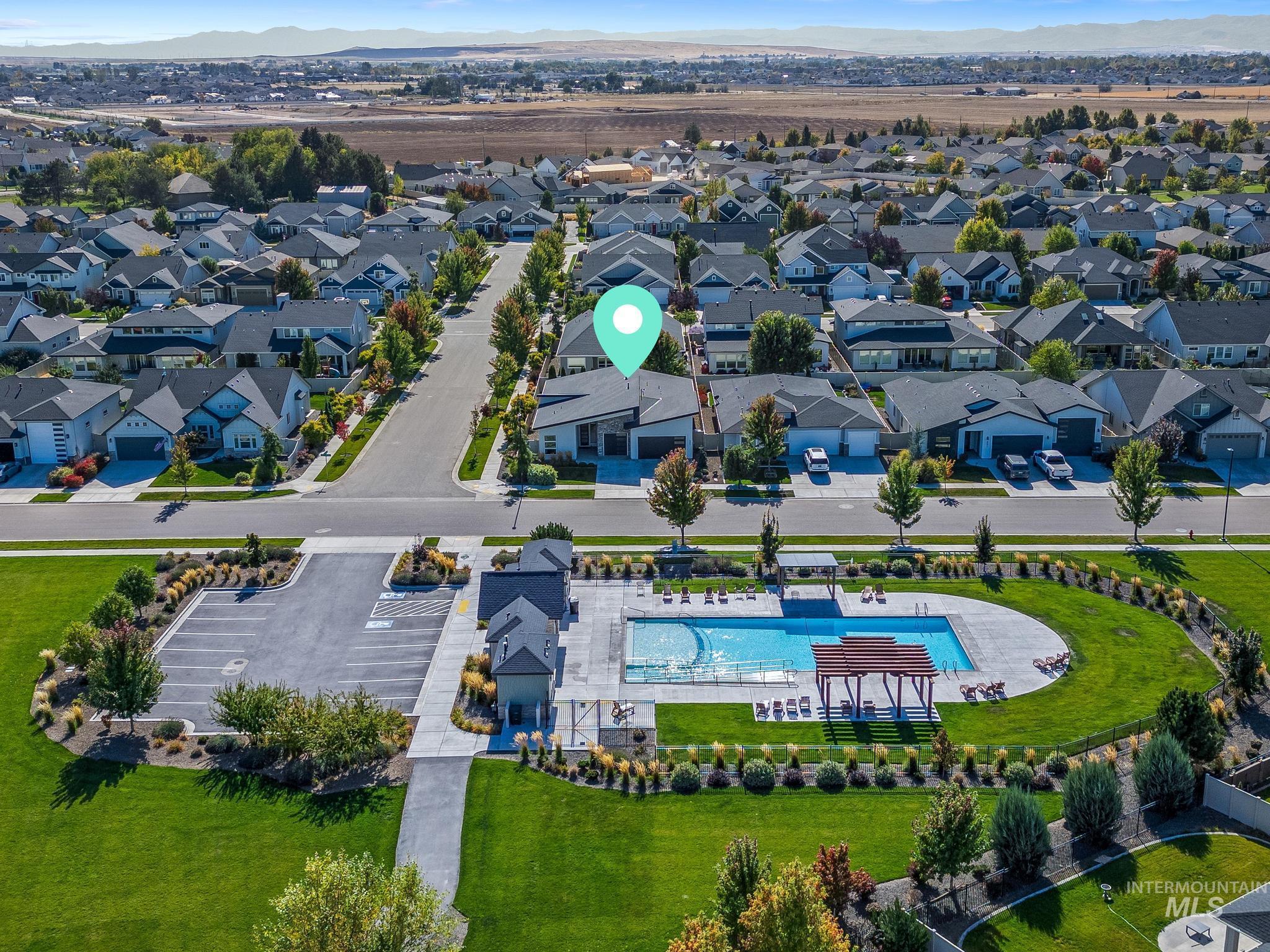 923 E Rio Chico Dr, Kuna, Idaho 83634, 3 Bedrooms, 2.5 Bathrooms, Residential For Sale, Price $687,000, 99002514