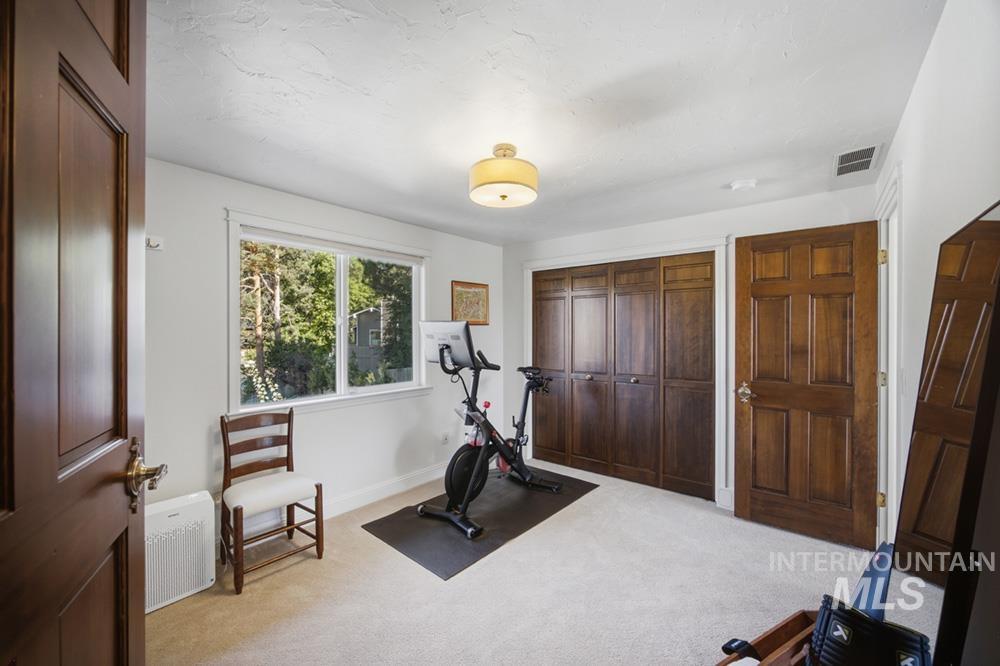 839 E Hearthstone Dr, Boise, Idaho 83702, 5 Bedrooms, 3 Bathrooms, Residential For Sale, Price $1,080,000, 99002519