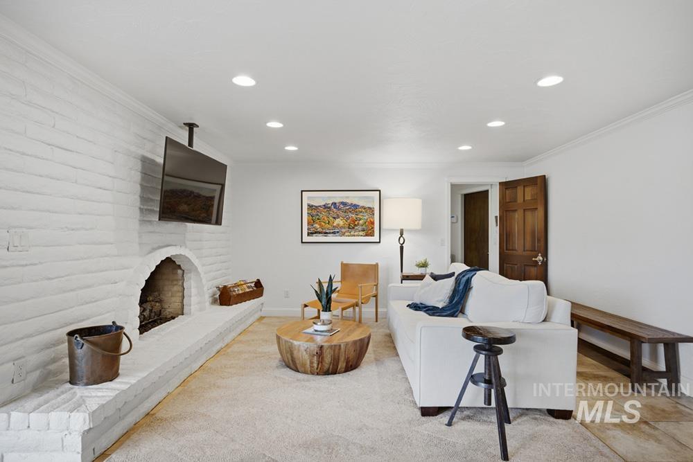 839 E Hearthstone Dr, Boise, Idaho 83702, 5 Bedrooms, 3 Bathrooms, Residential For Sale, Price $1,080,000, 99002519