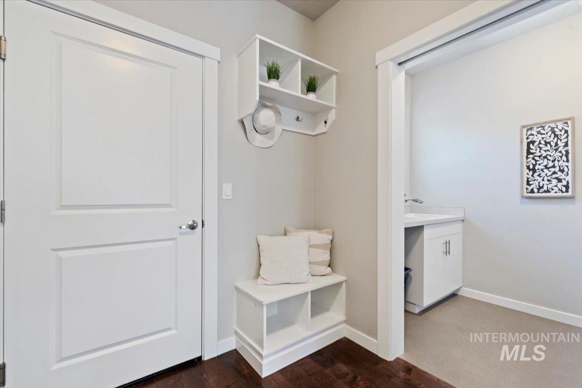 4241 N Bellina Lane, Meridian, Idaho 83642, 2 Bedrooms, 2 Bathrooms, Residential For Sale, Price $469,900,MLS 99002520