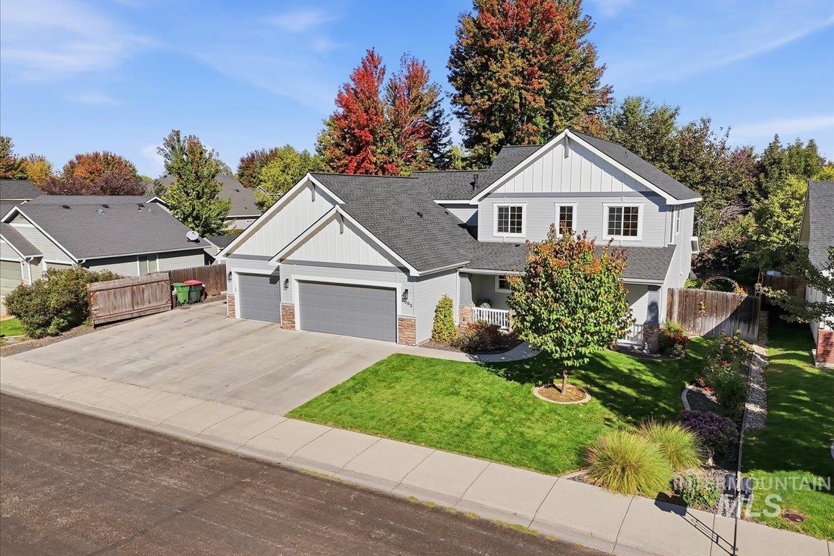 2082 E Glasgow St, Meridian, Idaho 83646, 4 Bedrooms, 2.5 Bathrooms, Residential For Sale, Price $615,000,MLS 99002521