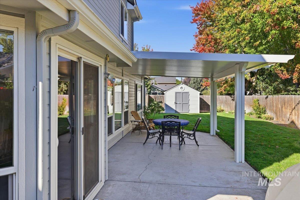 2082 E Glasgow St, Meridian, Idaho 83646, 4 Bedrooms, 2.5 Bathrooms, Residential For Sale, Price $615,000,MLS 99002521