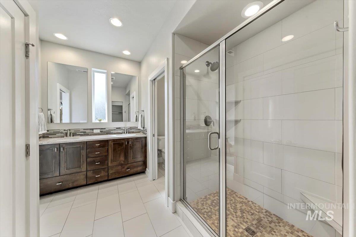 3390 E Exacta Ln, Boise, Idaho 83716, 3 Bedrooms, 3 Bathrooms, Residential For Sale, Price $684,900,MLS 99002522