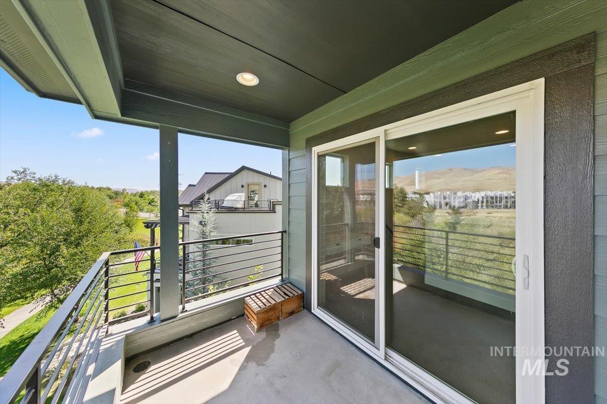 3390 E Exacta Ln, Boise, Idaho 83716, 3 Bedrooms, 3 Bathrooms, Residential For Sale, Price $684,900,MLS 99002522
