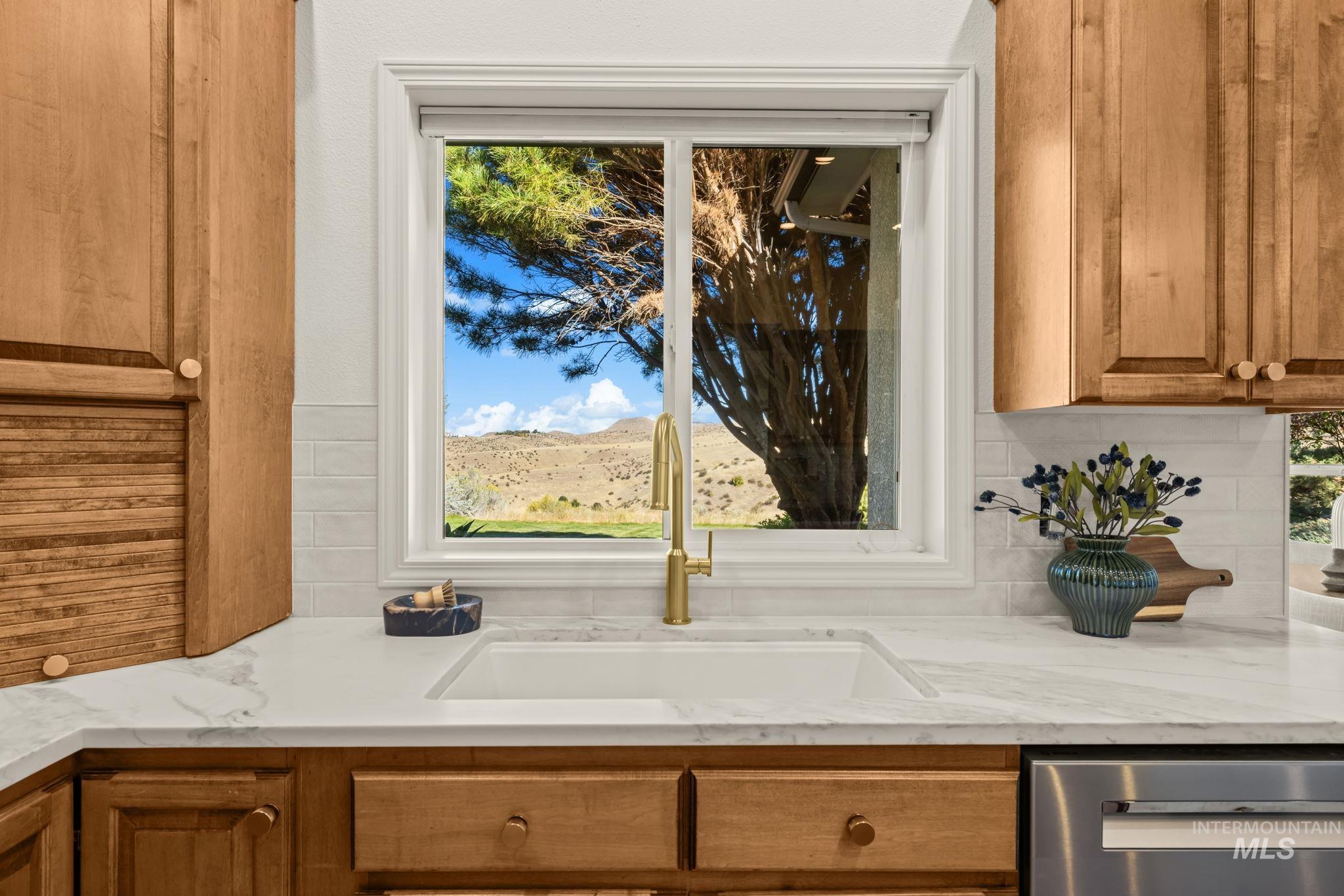 1518 E Braemere Road, Boise, Idaho 83702, 3 Bedrooms, 2.5 Bathrooms, Residential For Sale, Price $1,595,000, 99002523