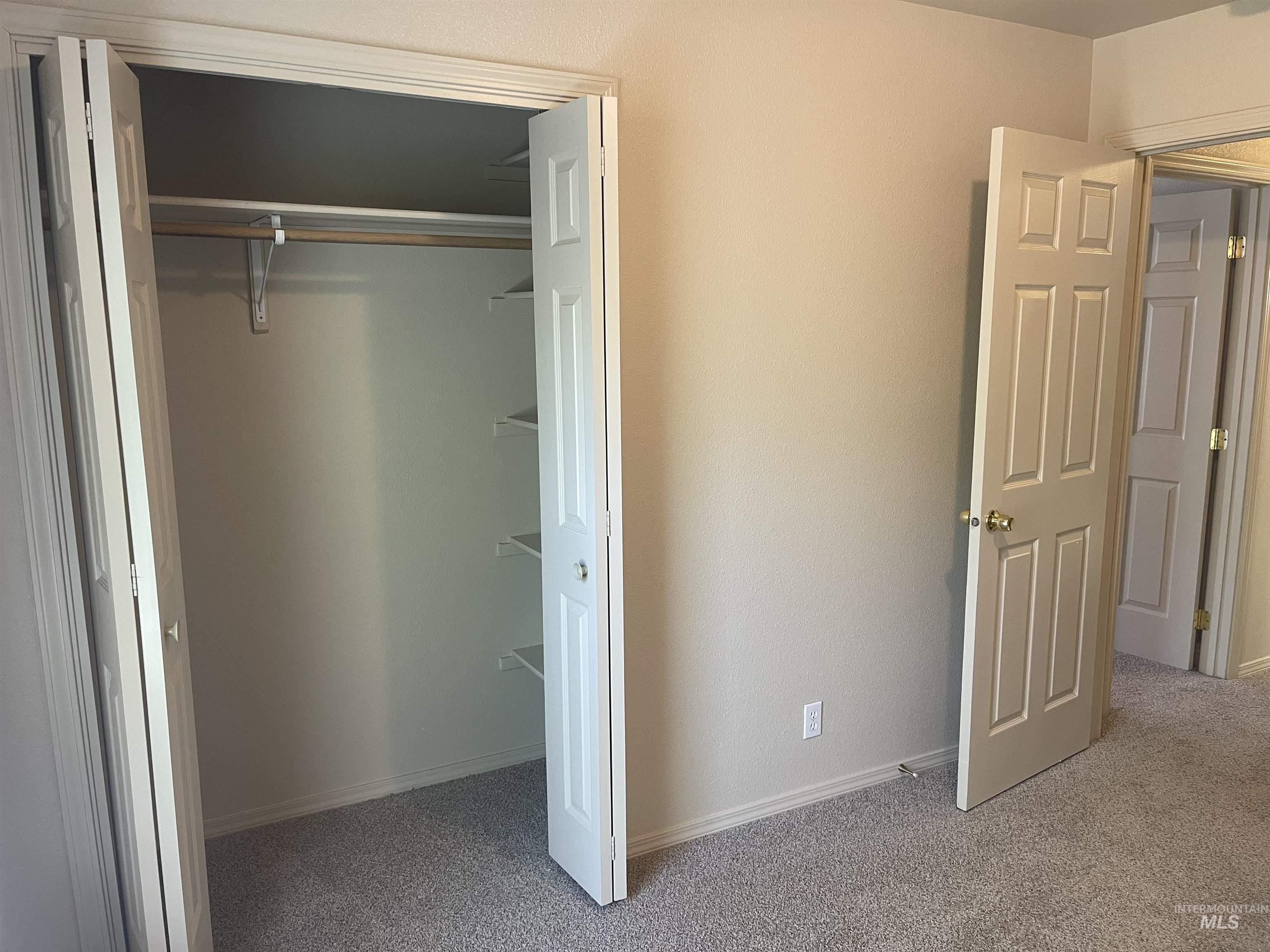 1175/1177 SE Freedom Circle, Mountain Home, Idaho 83647, 2 Bedrooms, 2 Bathrooms, Residential Income For Sale, Price $429,900,MLS 99002524