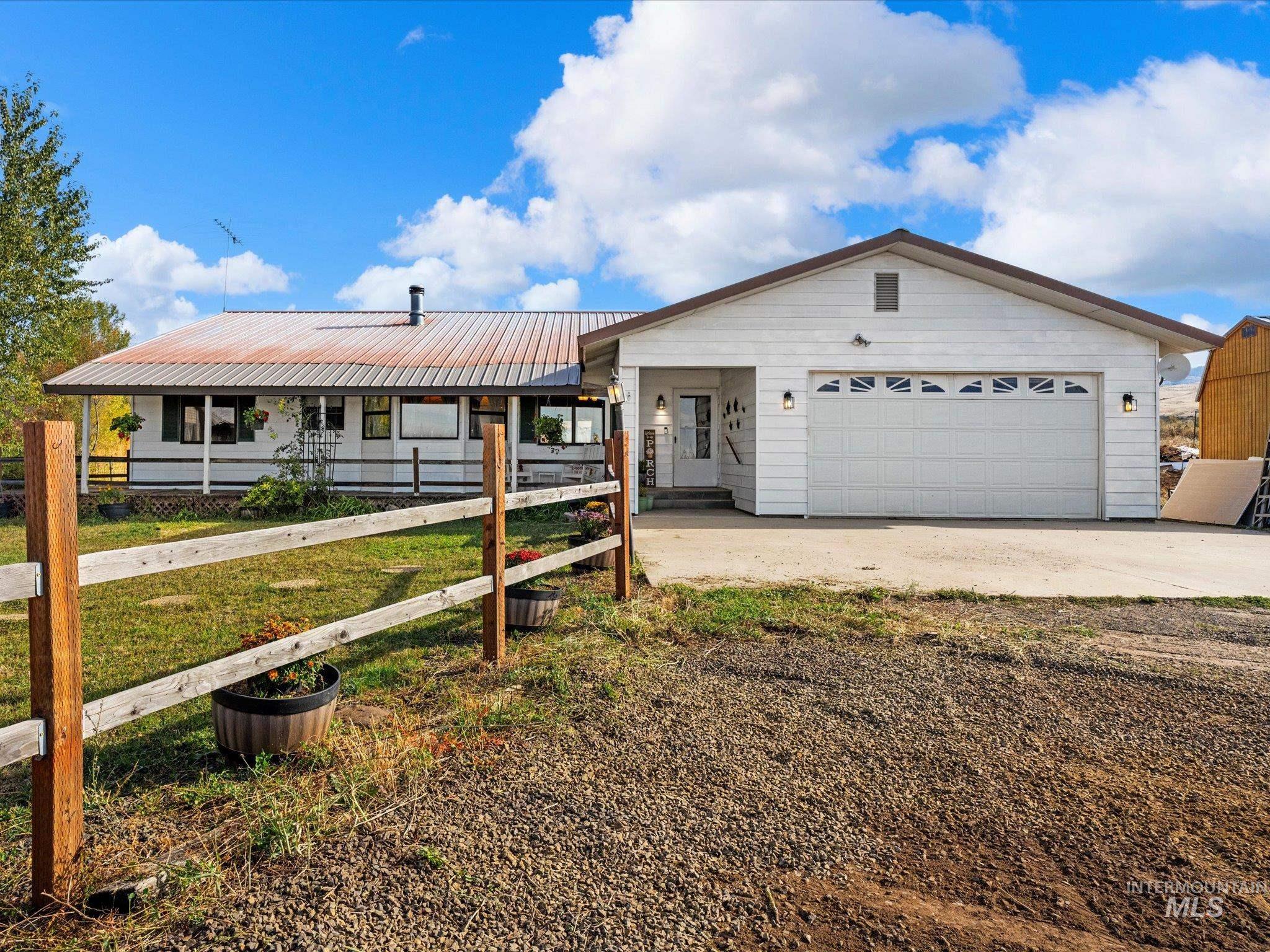 1009 Grays Creek Rd., Indian Valley, Idaho 83612, 5 Bedrooms, 3 Bathrooms, Farm & Ranch For Sale, Price $1,200,000,MLS 99002525