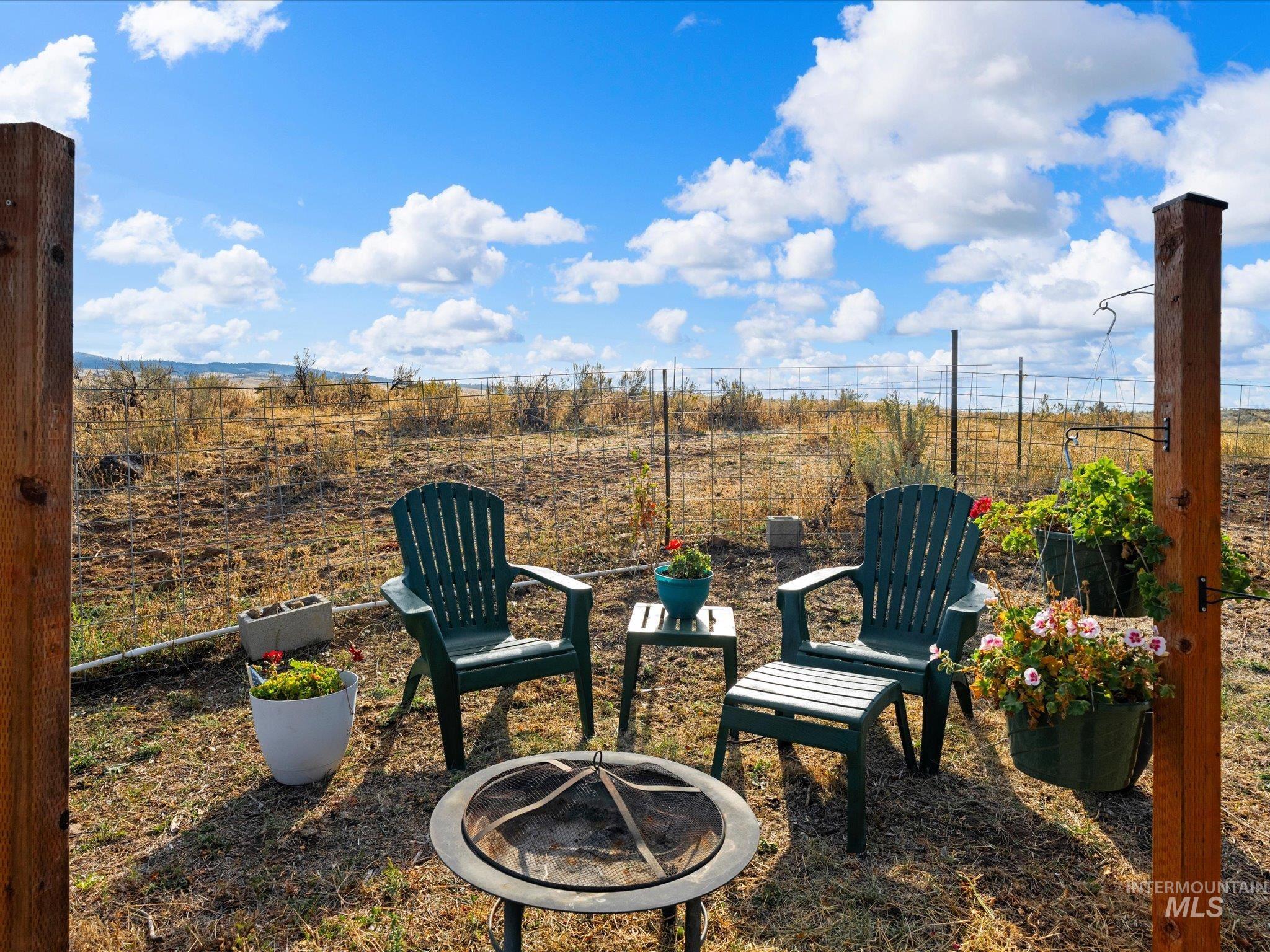 1009 Grays Creek Rd., Indian Valley, Idaho 83612, 5 Bedrooms, 3 Bathrooms, Farm & Ranch For Sale, Price $1,200,000,MLS 99002525