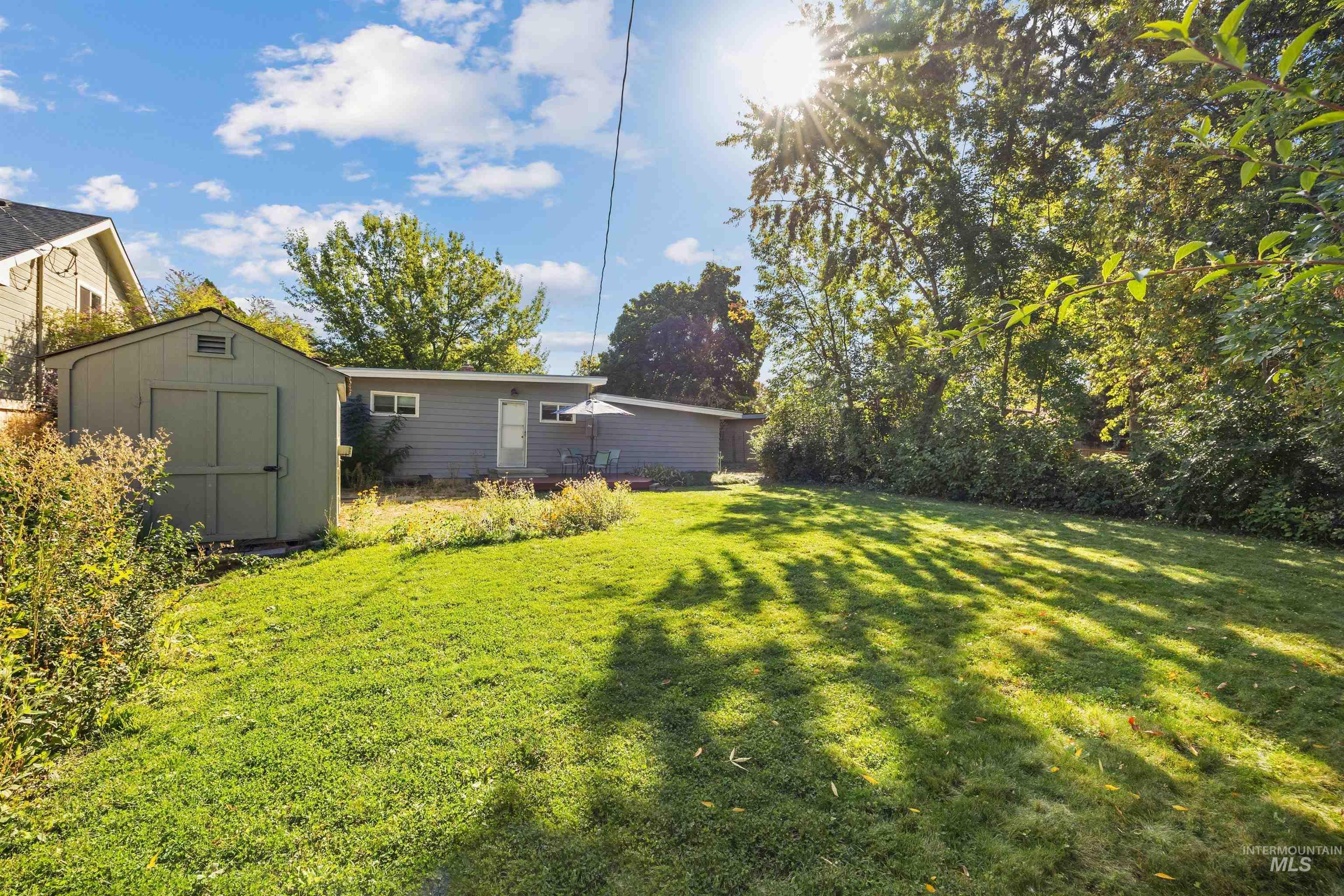 1313 S Pacific Street, Boise, Idaho 83705, 2 Bedrooms, 1 Bathroom, Residential For Sale, Price $370,000,MLS 99002527