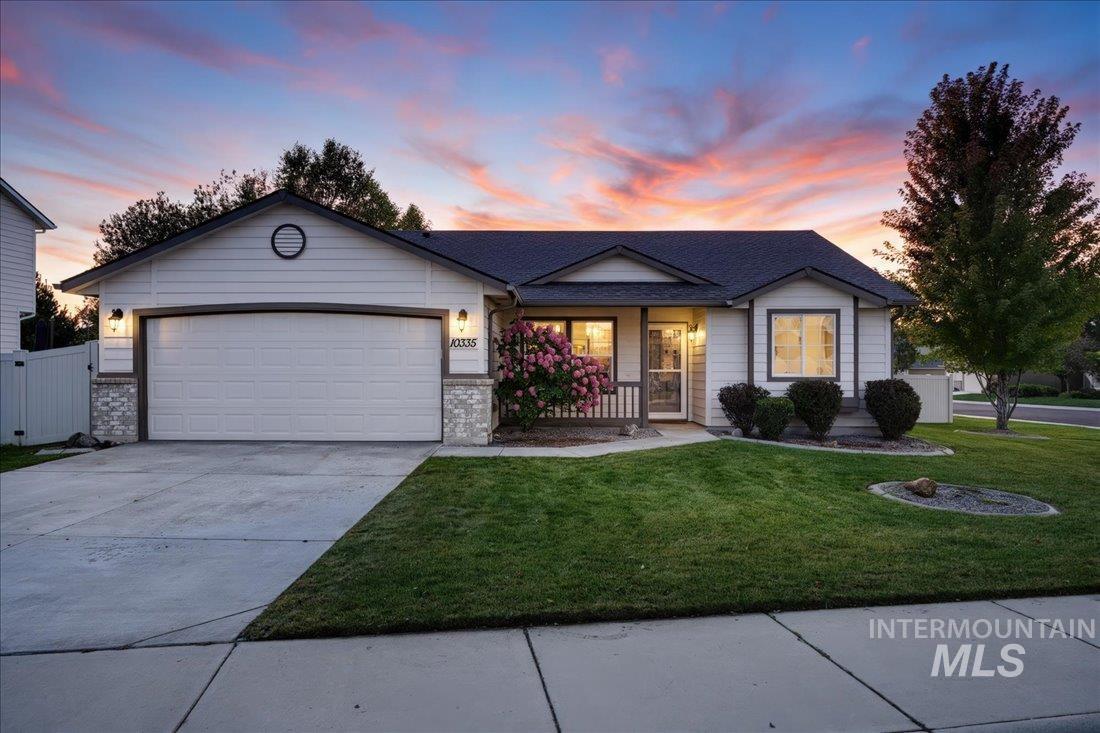 10335 W Wyatt Earp Drive, Star, Idaho 83669, 4 Bedrooms, 2 Bathrooms, Residential For Sale, Price $449,900,MLS 99002528