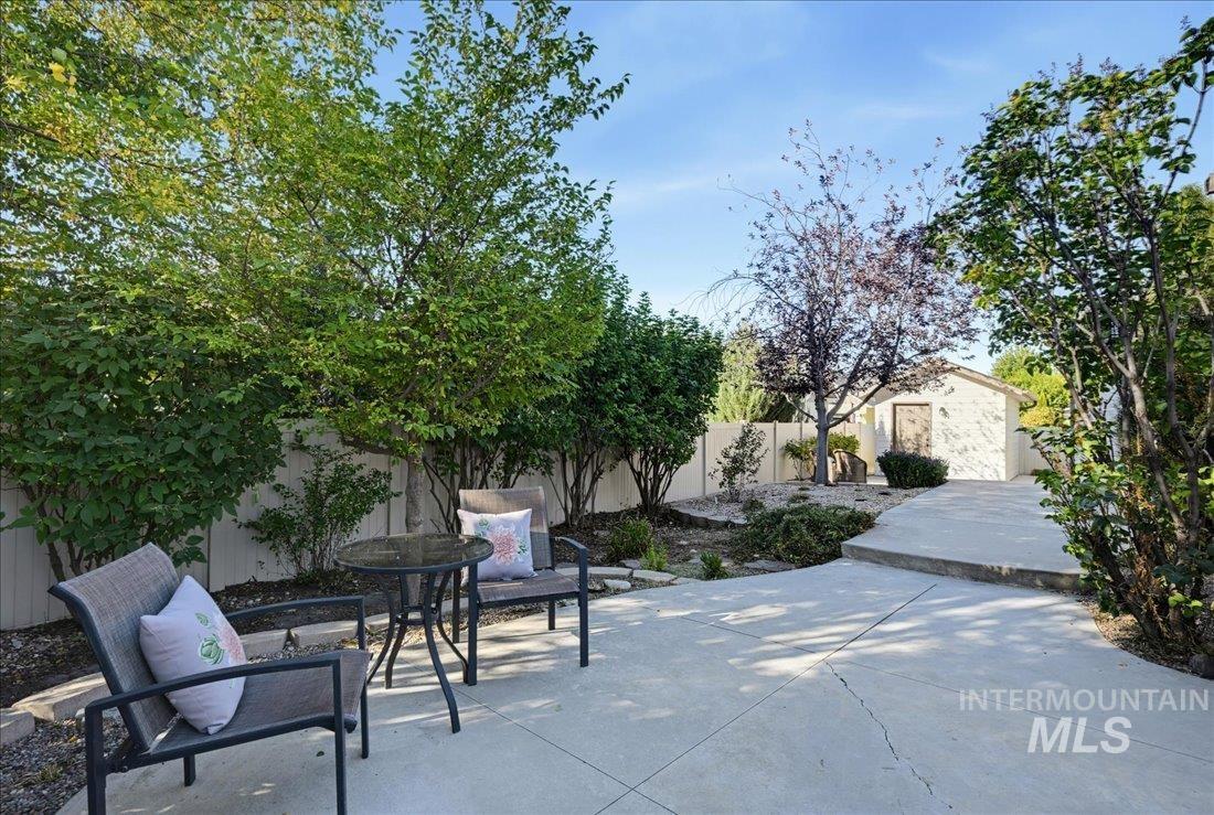 10335 W Wyatt Earp Drive, Star, Idaho 83669, 4 Bedrooms, 2 Bathrooms, Residential For Sale, Price $449,900,MLS 99002528