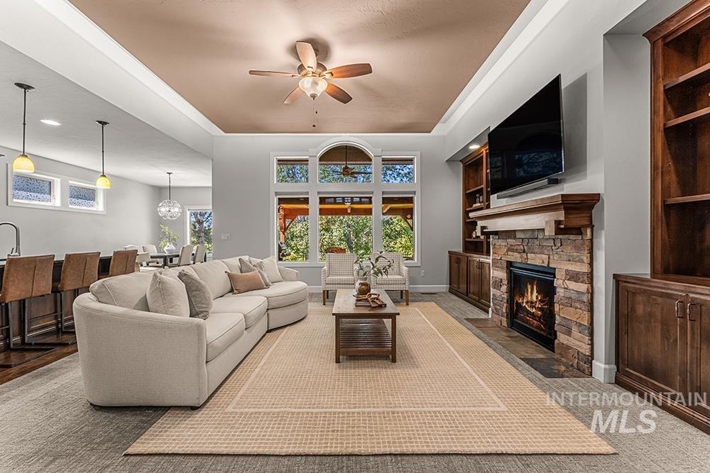 6737 N Moon Drummer Way, Meridian, Idaho 83646, 3 Bedrooms, 2 Bathrooms, Residential For Sale, Price $749,900,MLS 99002529