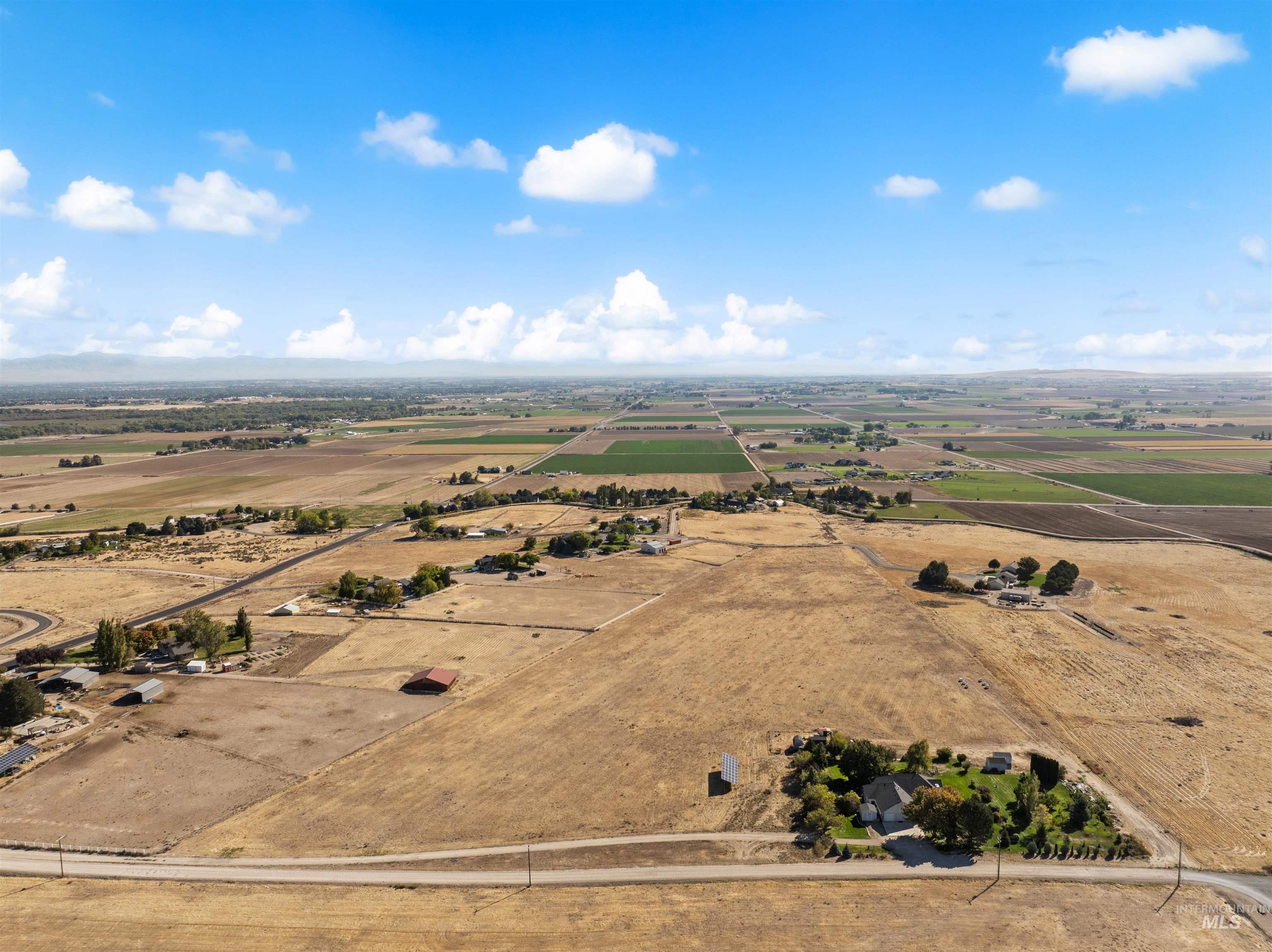 12509 Deer Flat Rd, Nampa, Idaho 83686, 3 Bedrooms, 3 Bathrooms, Residential For Sale, Price $1,499,000, 99002530