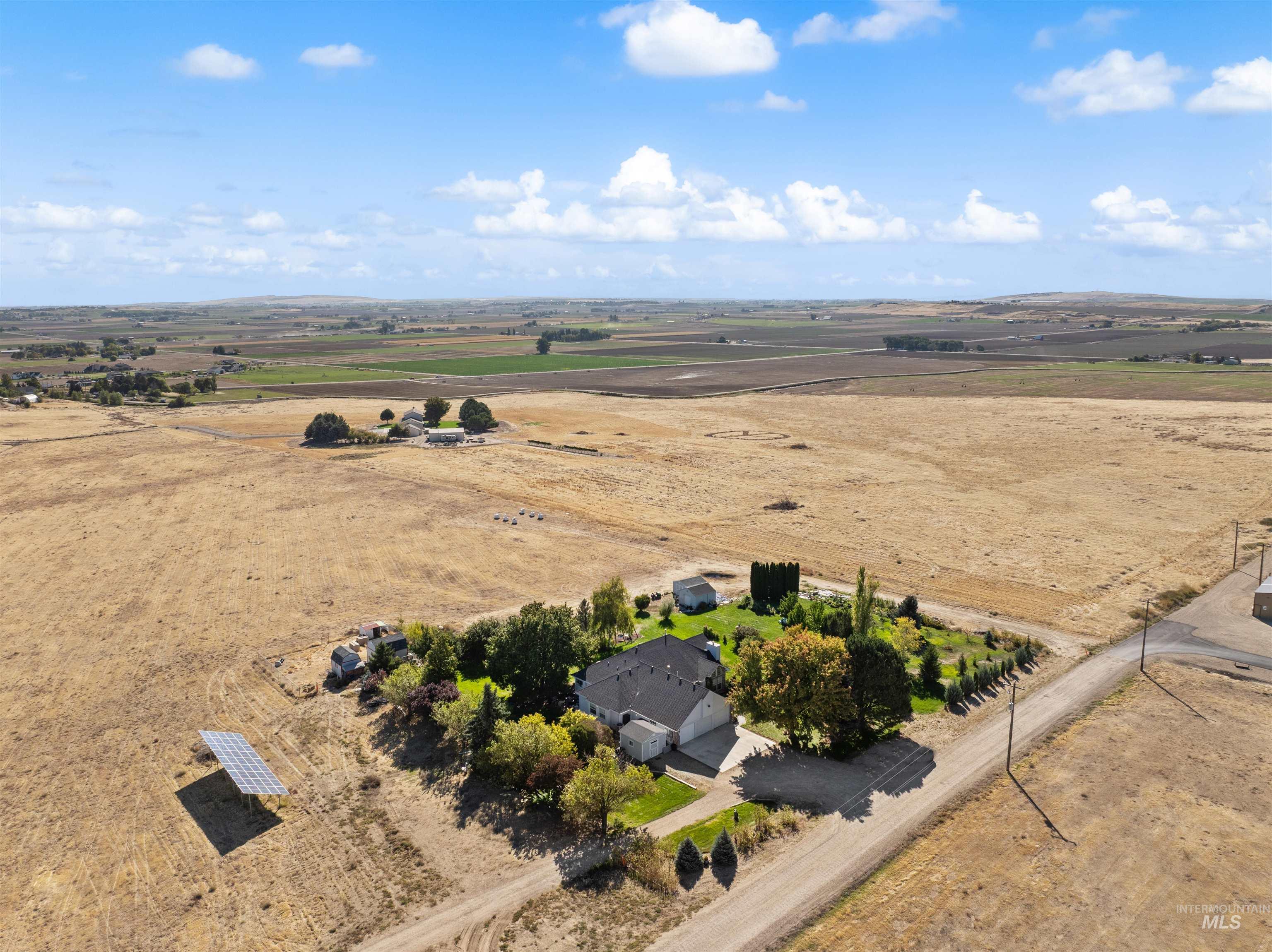 12509 Deer Flat Rd, Nampa, Idaho 83686, 3 Bedrooms, 3 Bathrooms, Residential For Sale, Price $1,499,000, 99002530