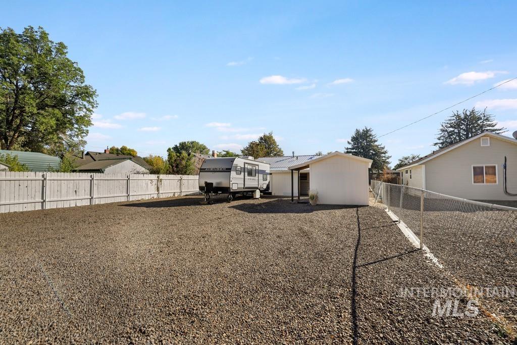 837 N 8th E, Mountain Home, Idaho 83647, 2 Bedrooms, 1 Bathroom, Residential For Sale, Price $274,900,MLS 99002532